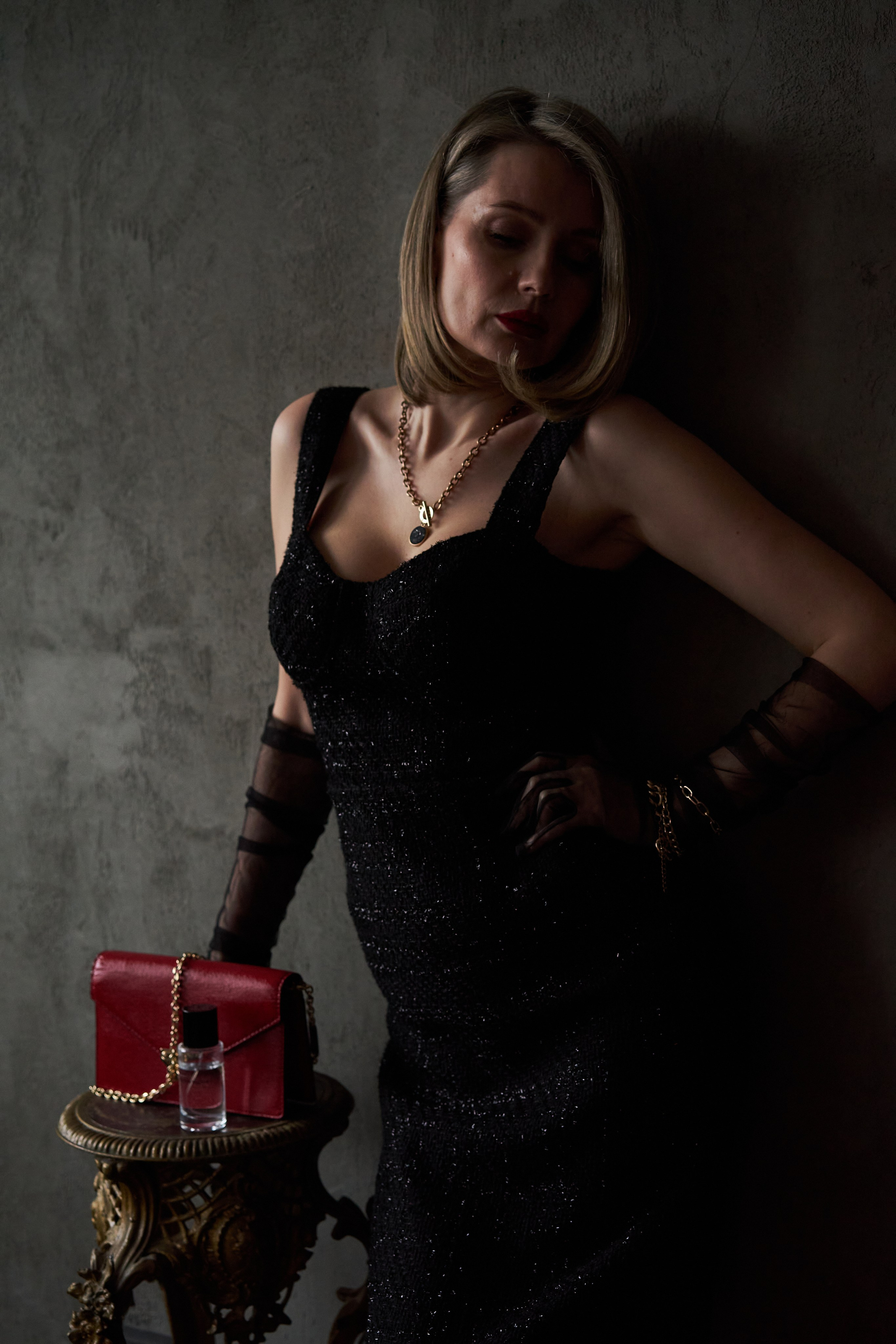 Съемка для рекламы парфюма. Фотограф Екатеринбург Кокшарова Александра