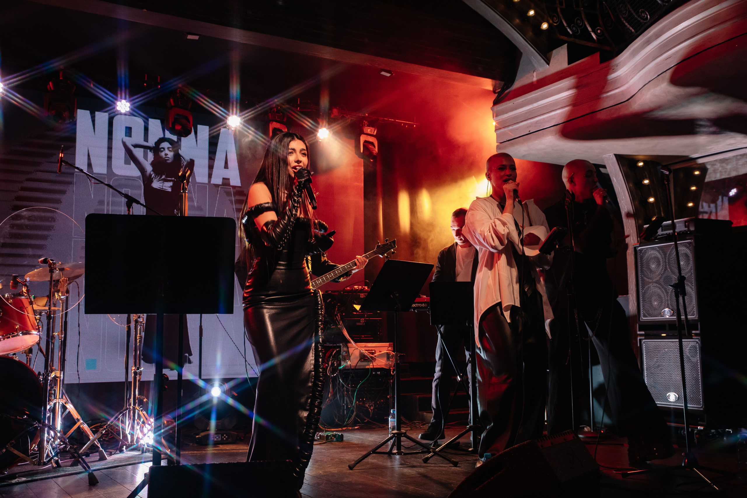 Nonna. Сольный концерт в Magnus Locus. Фотограф в Москве Яна Полосина