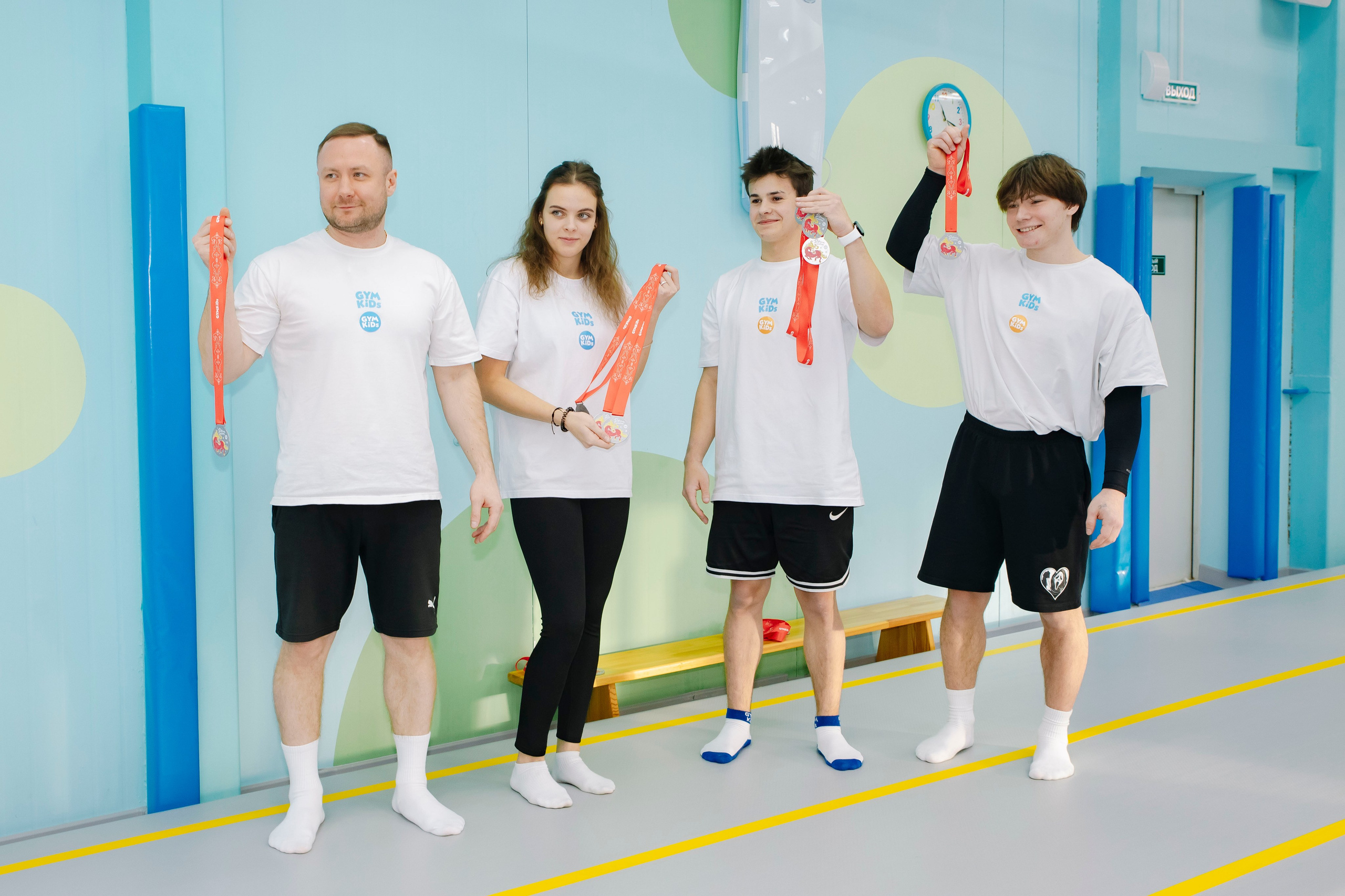 Соревнования по гимнастике в Gymkids Звенигород. Профессиональный фотограф в Москве | Заказать фотосессию и съемку