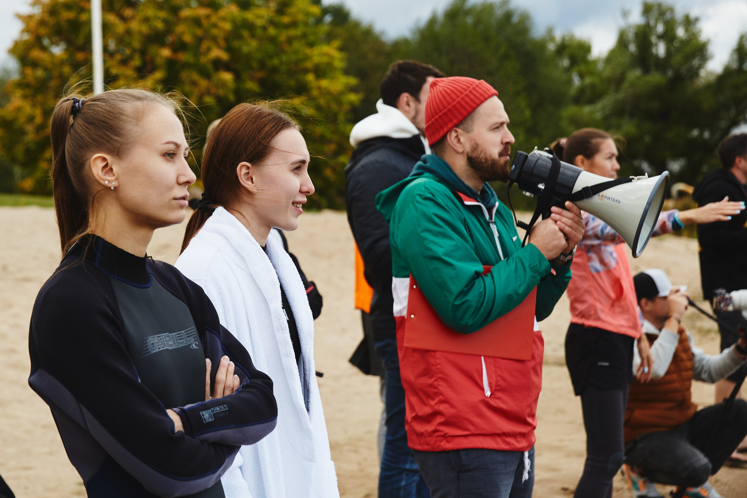 Фотограф на тимбилдинг: спортивное командообразование за городом. КонТайм: профессиональная съемка для организаций