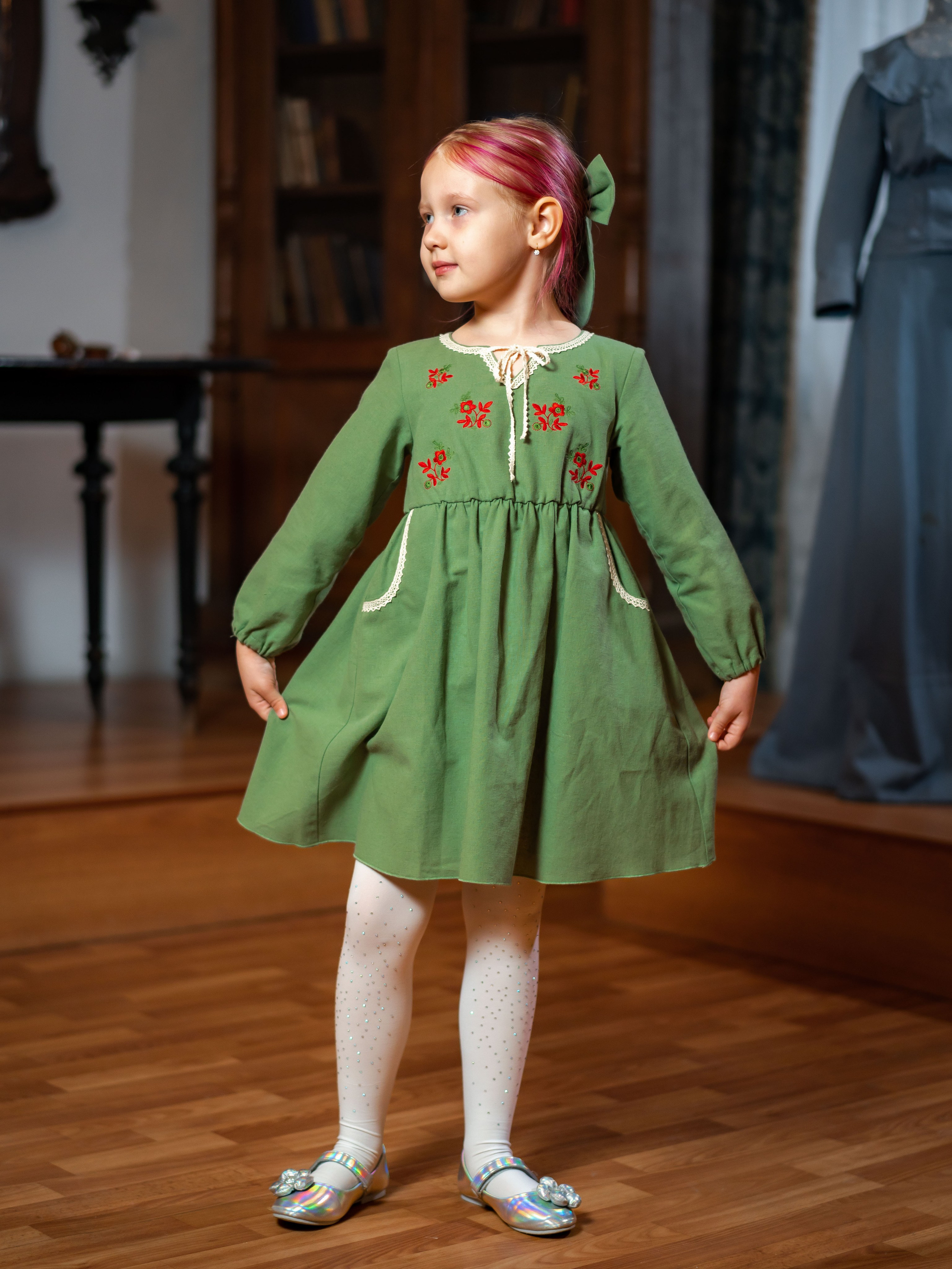 Показ одежды в рамках выставки «105. Лучшее». Фотограф Москва