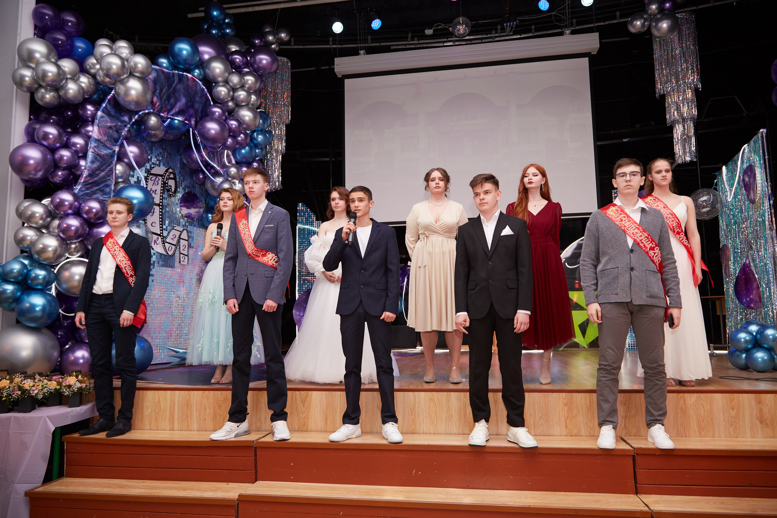 Последний звонок. Фотограф Савченко Люба. Москва