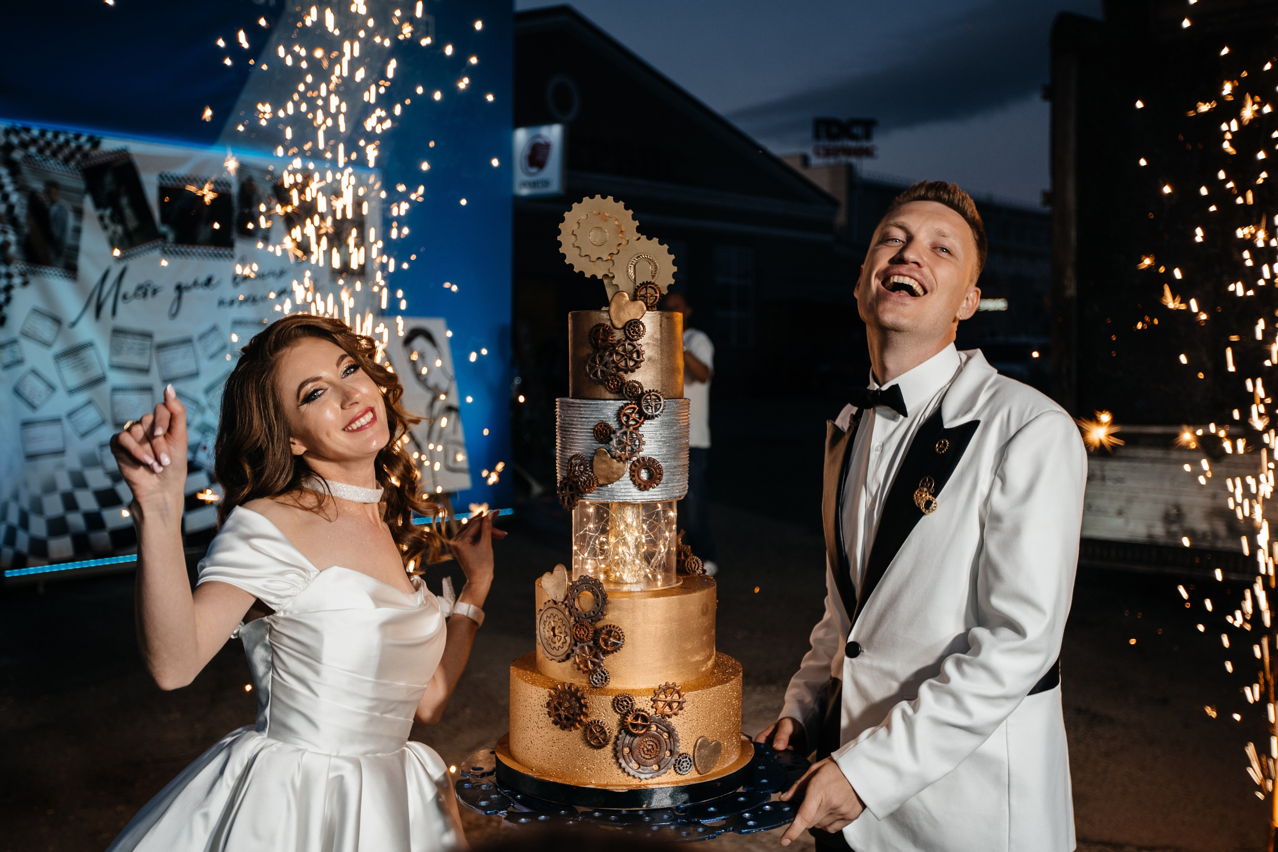 Анна & Евгений «Четыре Свадьбы» Пятница. Свадебный фотограф Барнаул Алексей Павлов