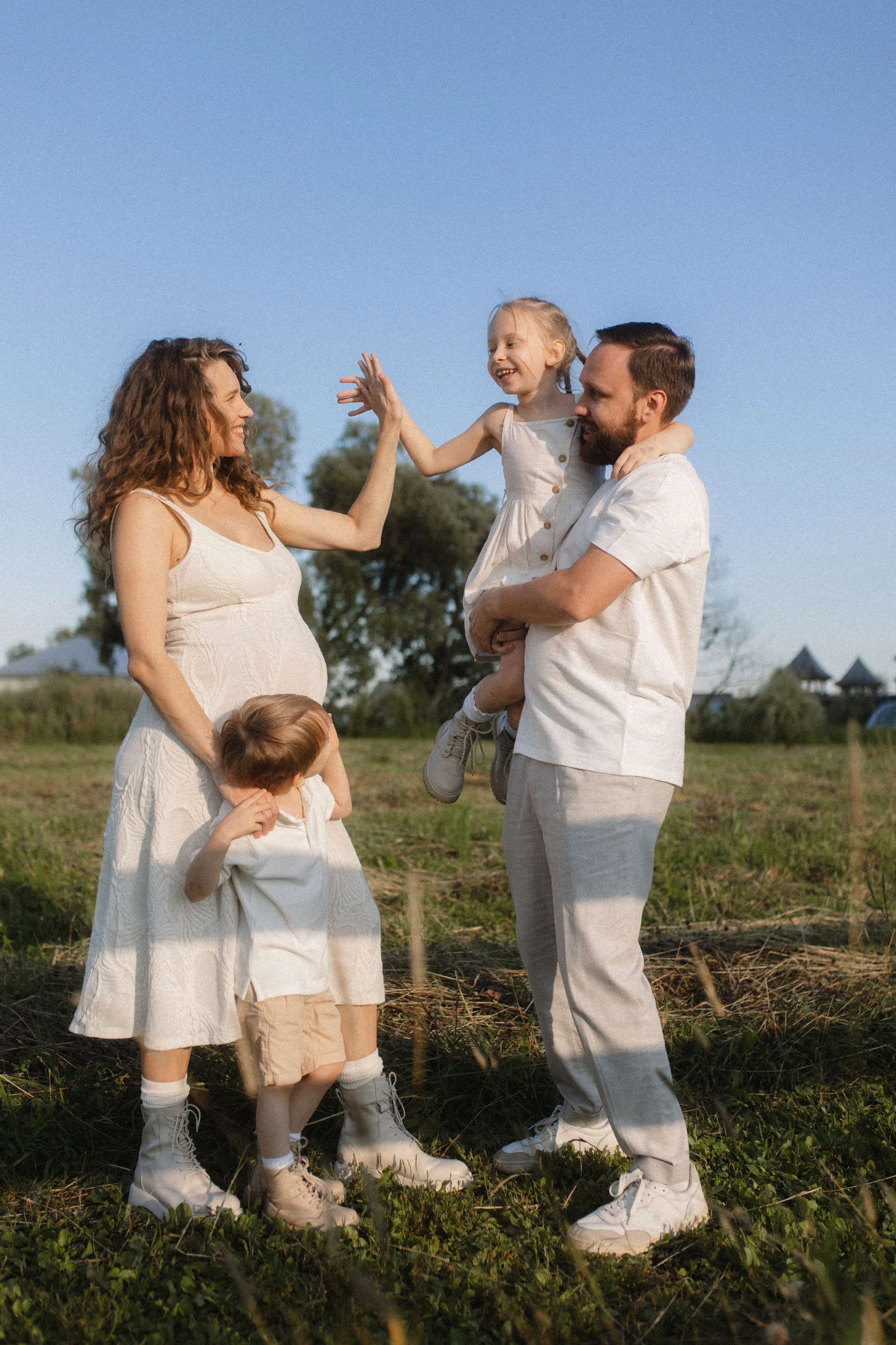 Ксюша, Паша, Василиса, Ваня и кое-кто ещё). Семейный фотограф в Москве Саша Герасименко