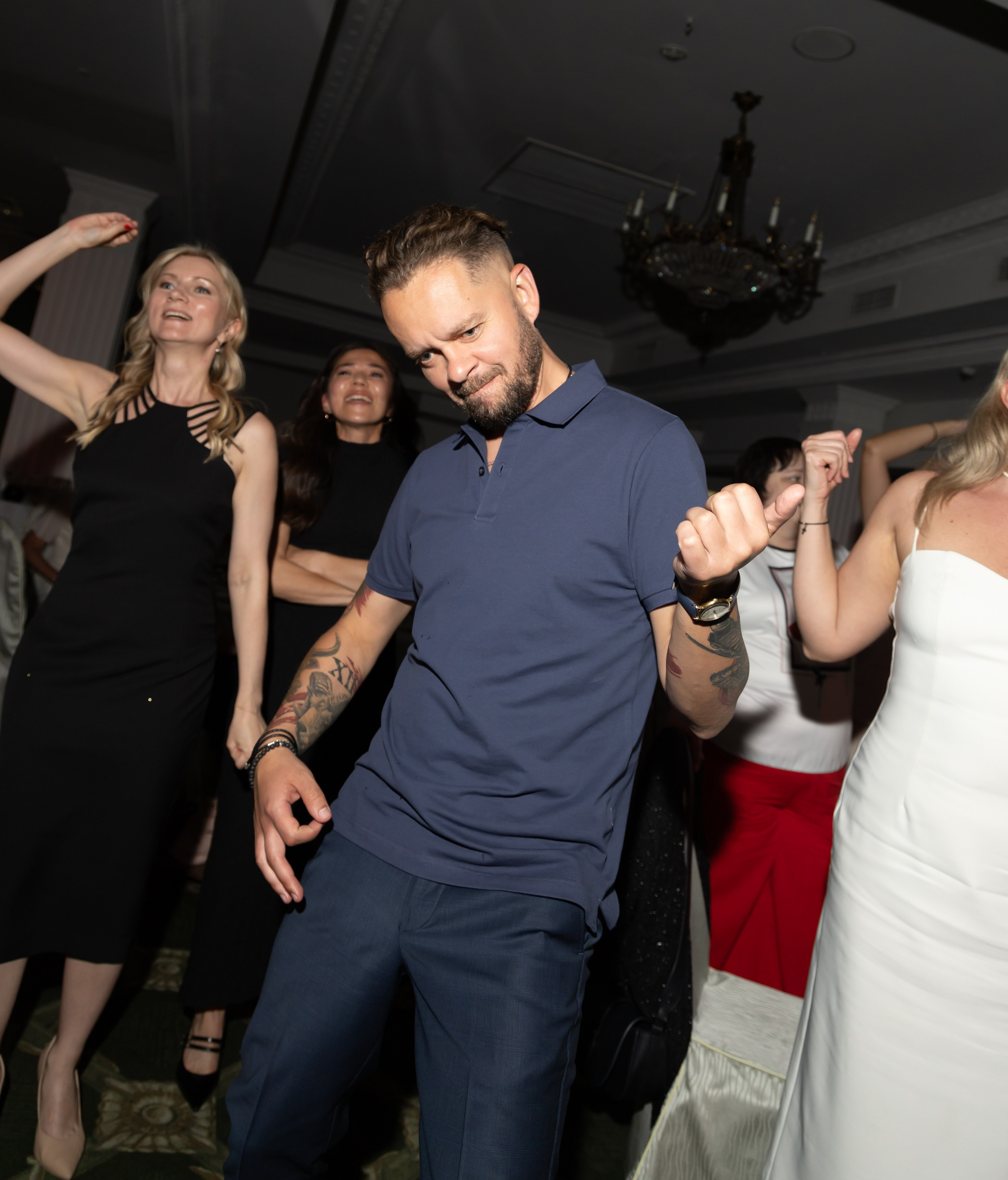 Выпускной: Гимназия1. Фотограф свадебный, репортажный, индивидуальный, фото для маркетплейсов, брендов, автосалонов