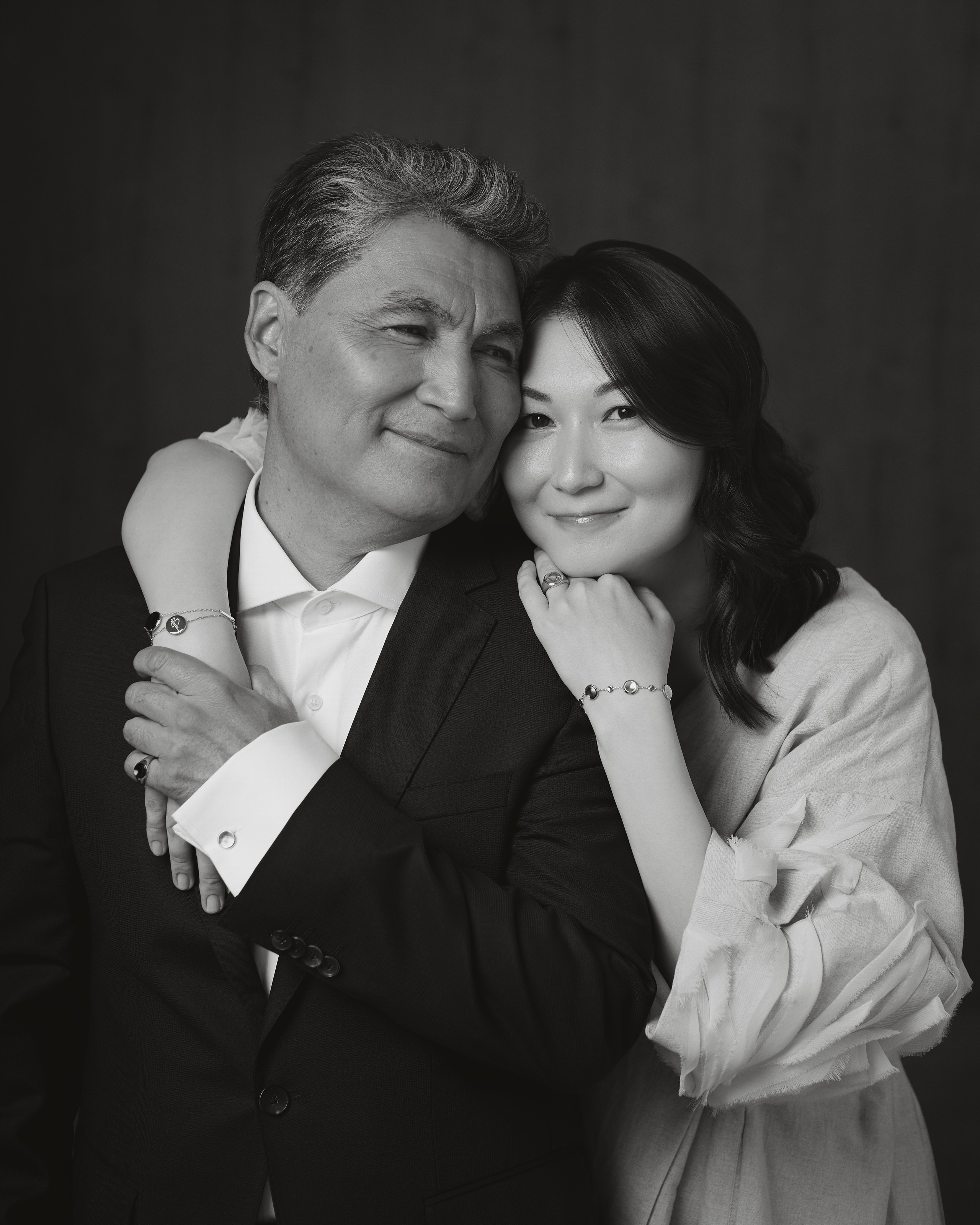 Kazakhyuvelir X Batyr foundation. Fashion and advertising photographer