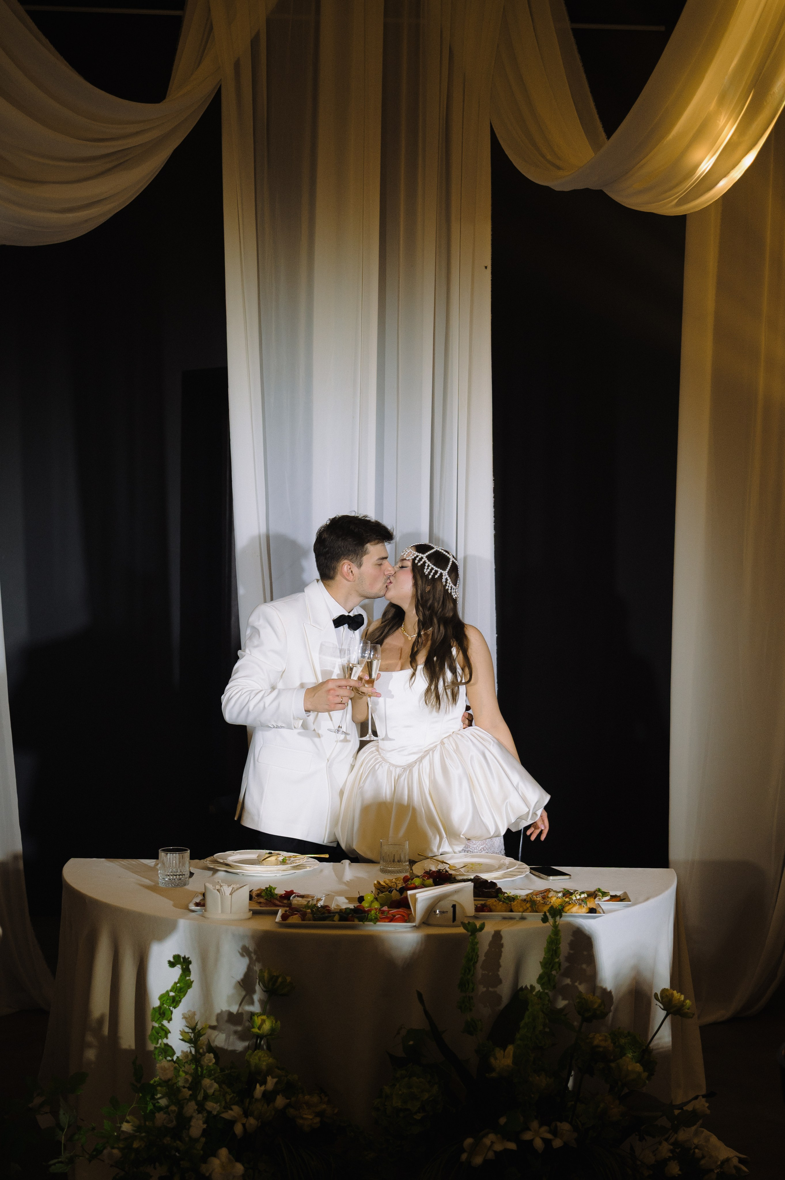 Свадебная фотосъемка в «Двор Стайки»