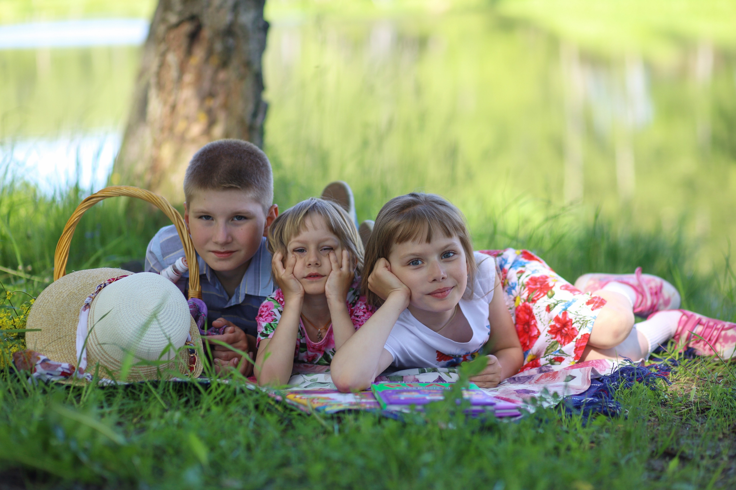 Прогулка у озера. Главная