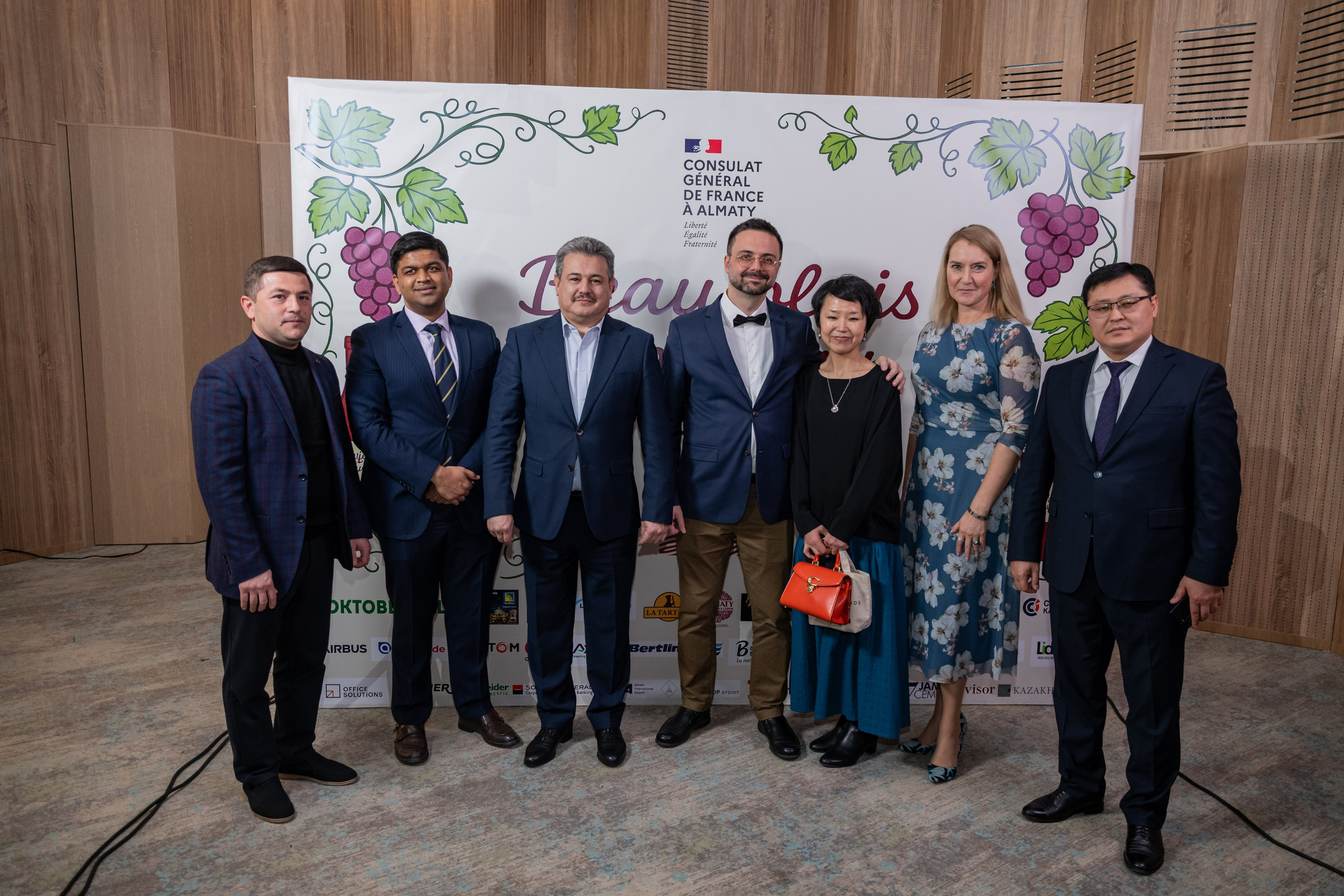 Beaujolais Nouveau 2025. Фотограф Астана, Алматы