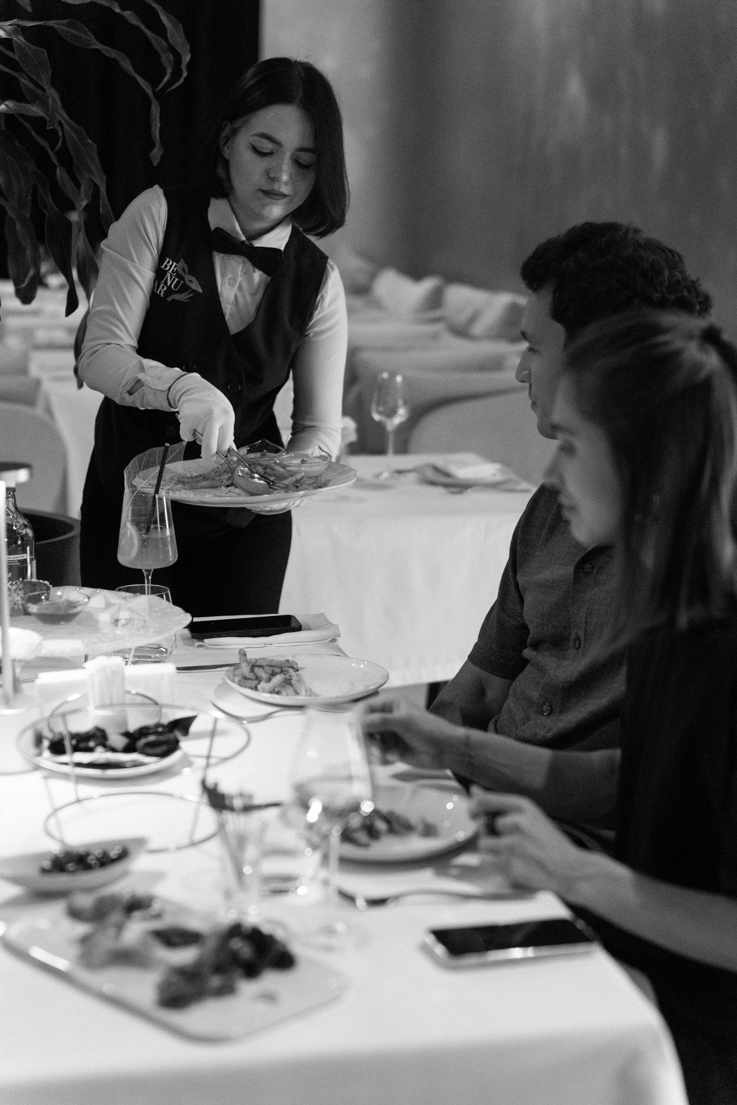 2 апреля (среда). BENUAR Restaurant