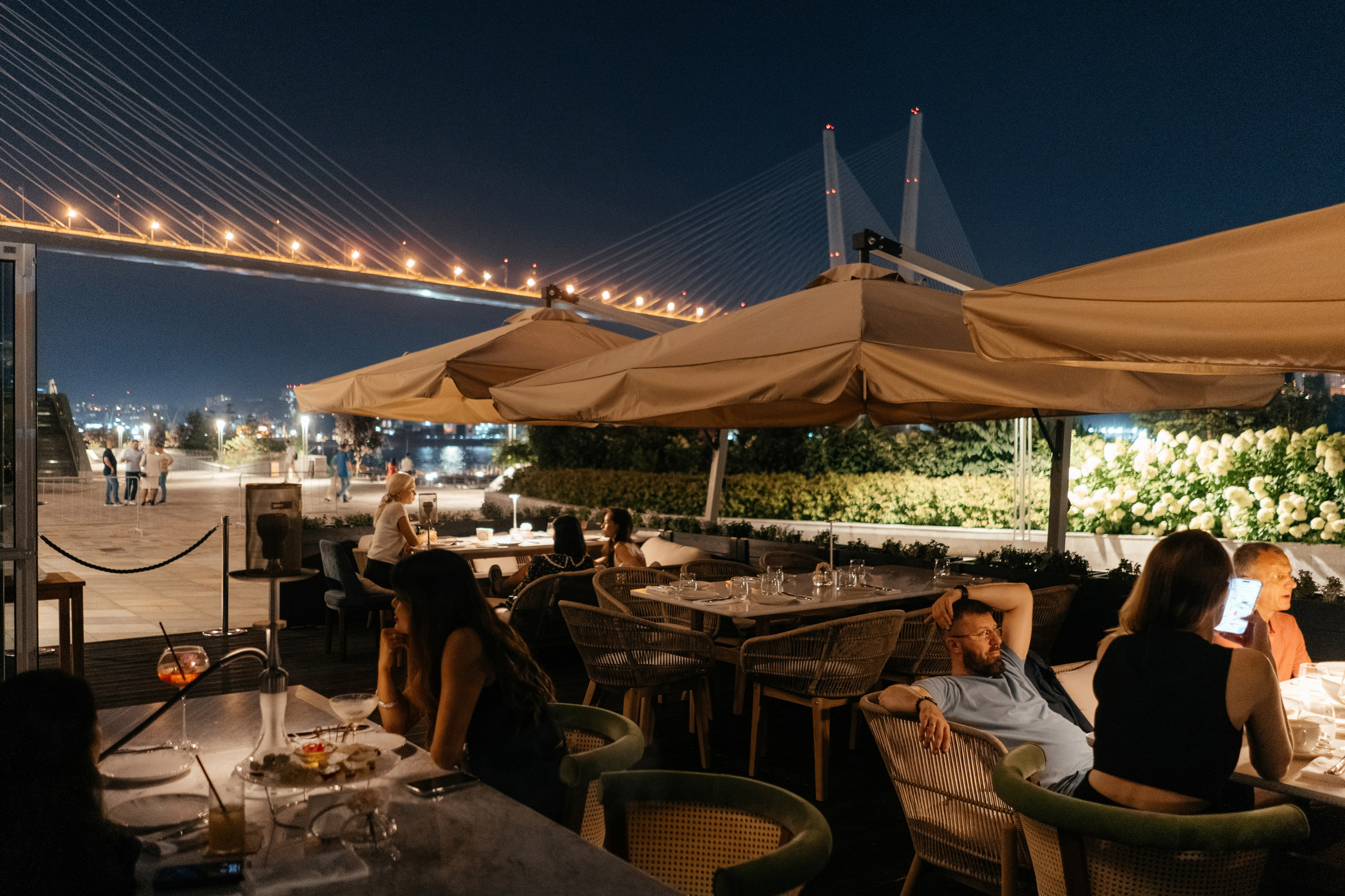 9 августа (пятница). BENUAR Restaurant