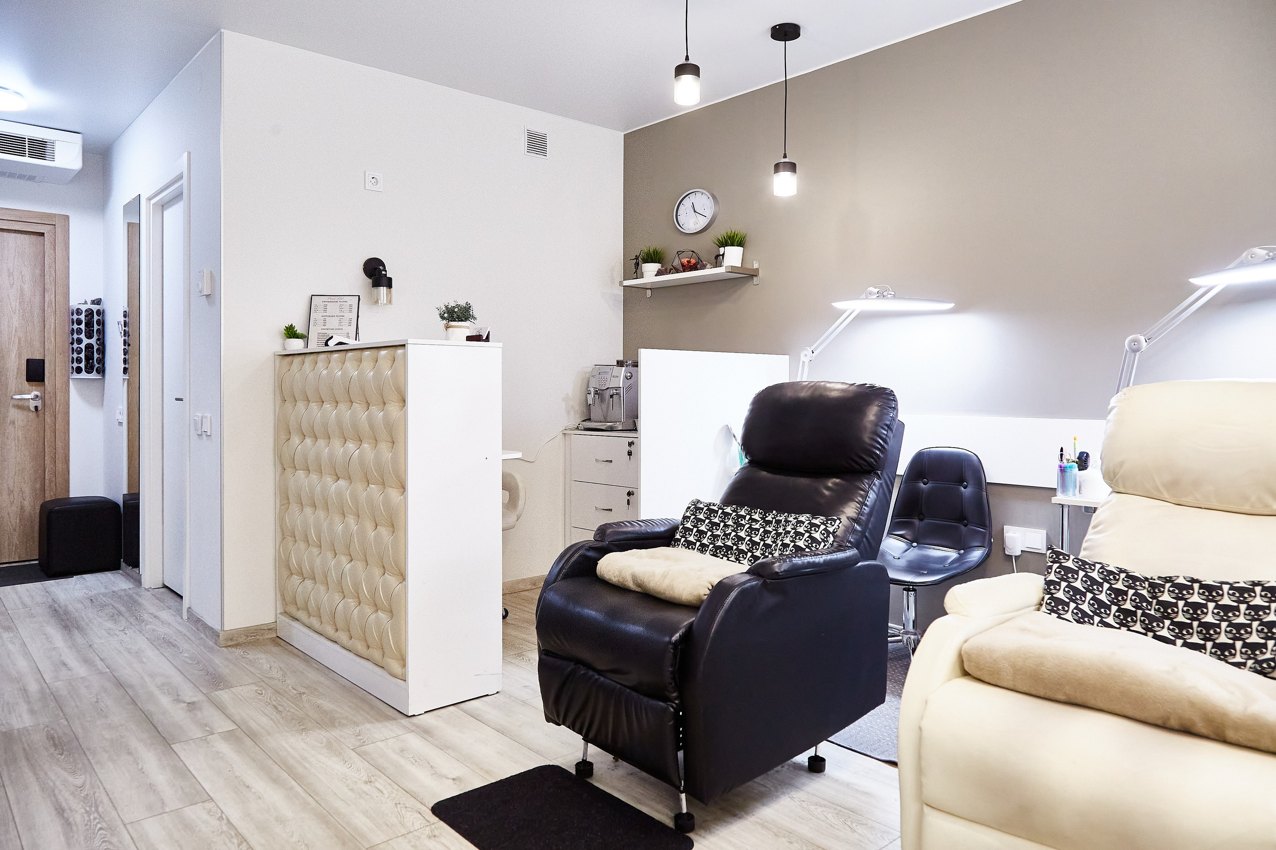 Vs studio на улице Салова. Фотограф Анастасия Леонтьева Санкт-Петербург