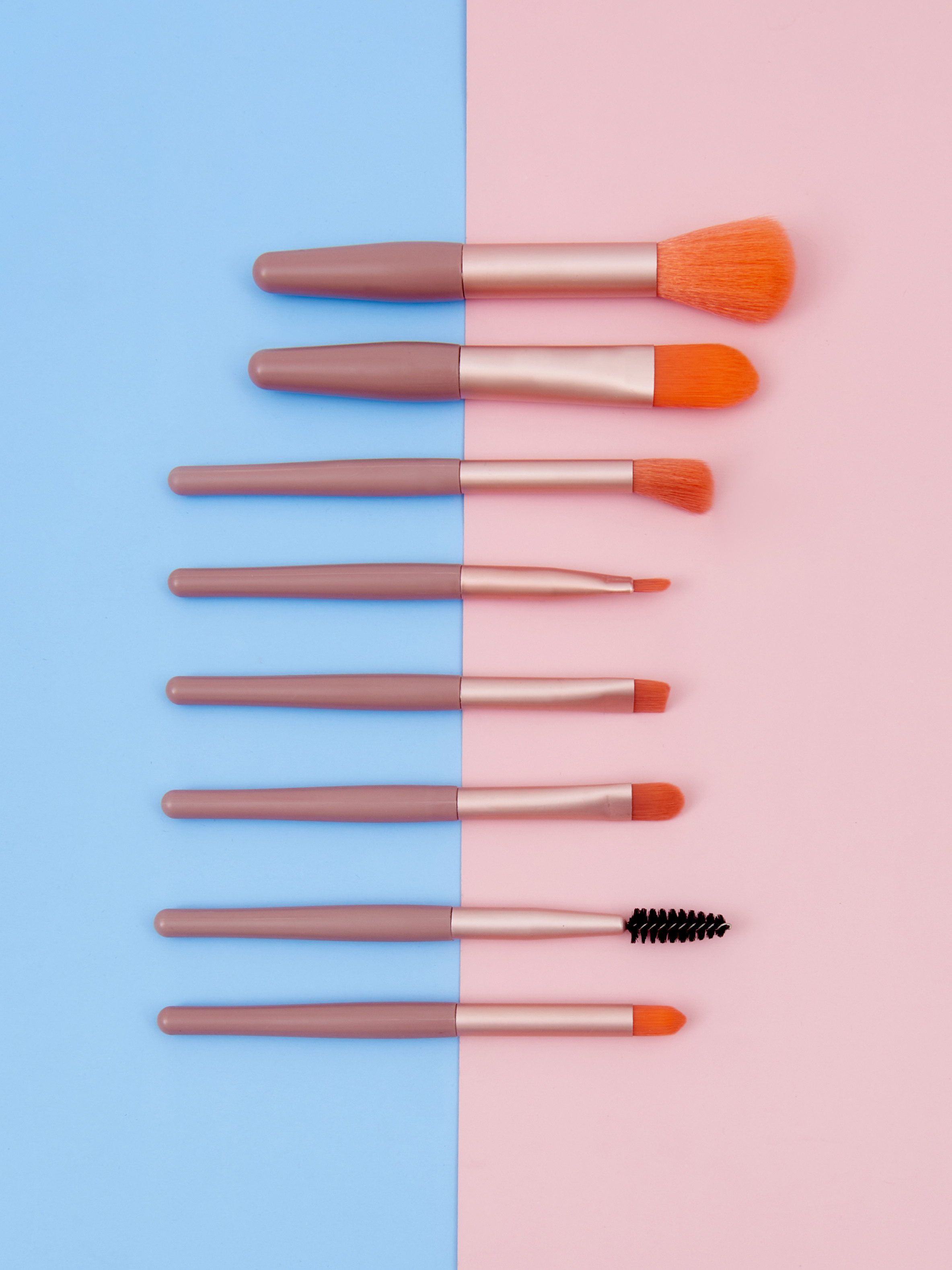 Предметная съемка товаров. Создание ИИ контента, фотосессии, инфографика в Москве