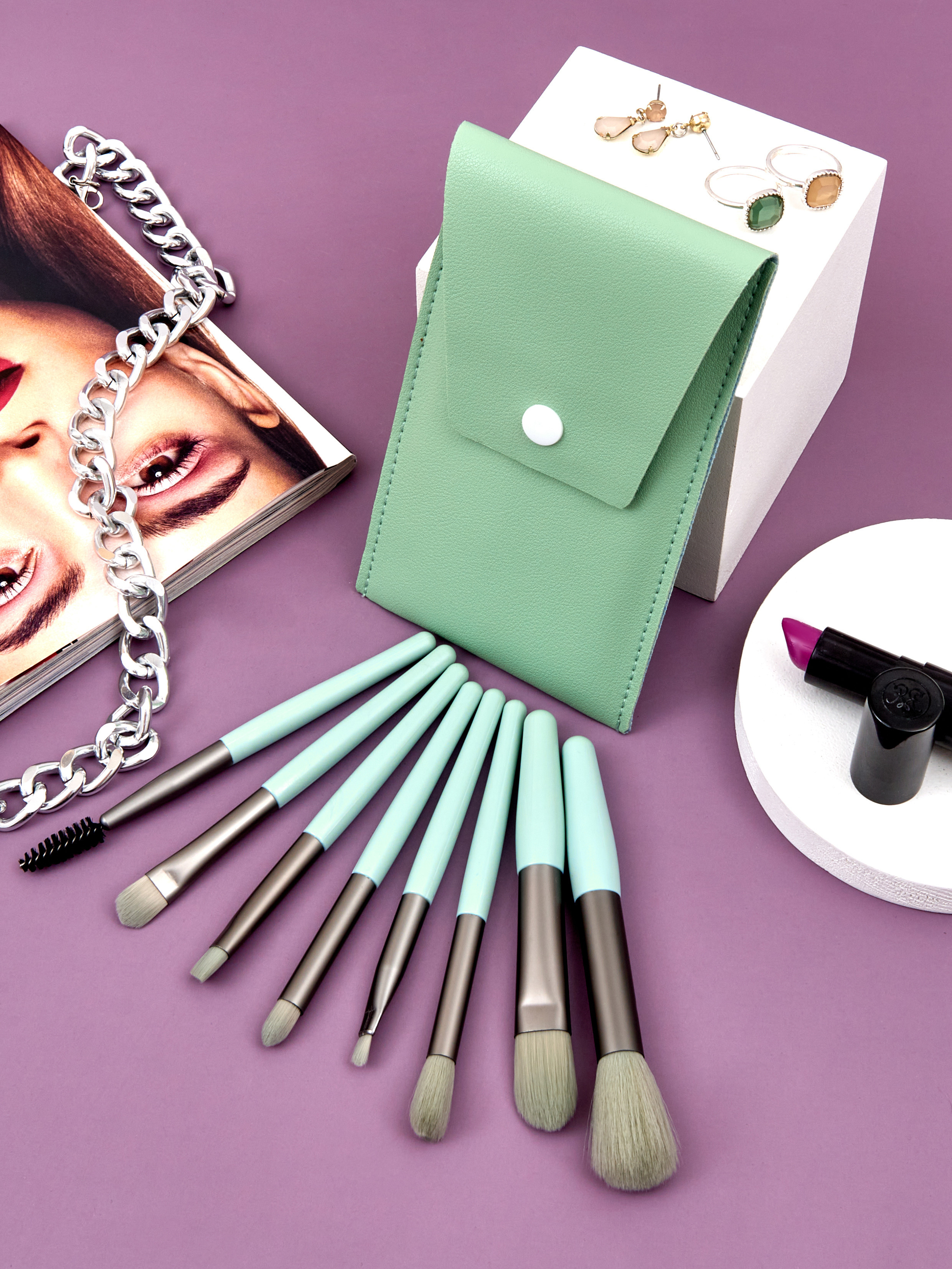 Съемки для маркетплейсов. Создание ИИ контента, фотосессии, инфографика в Москве