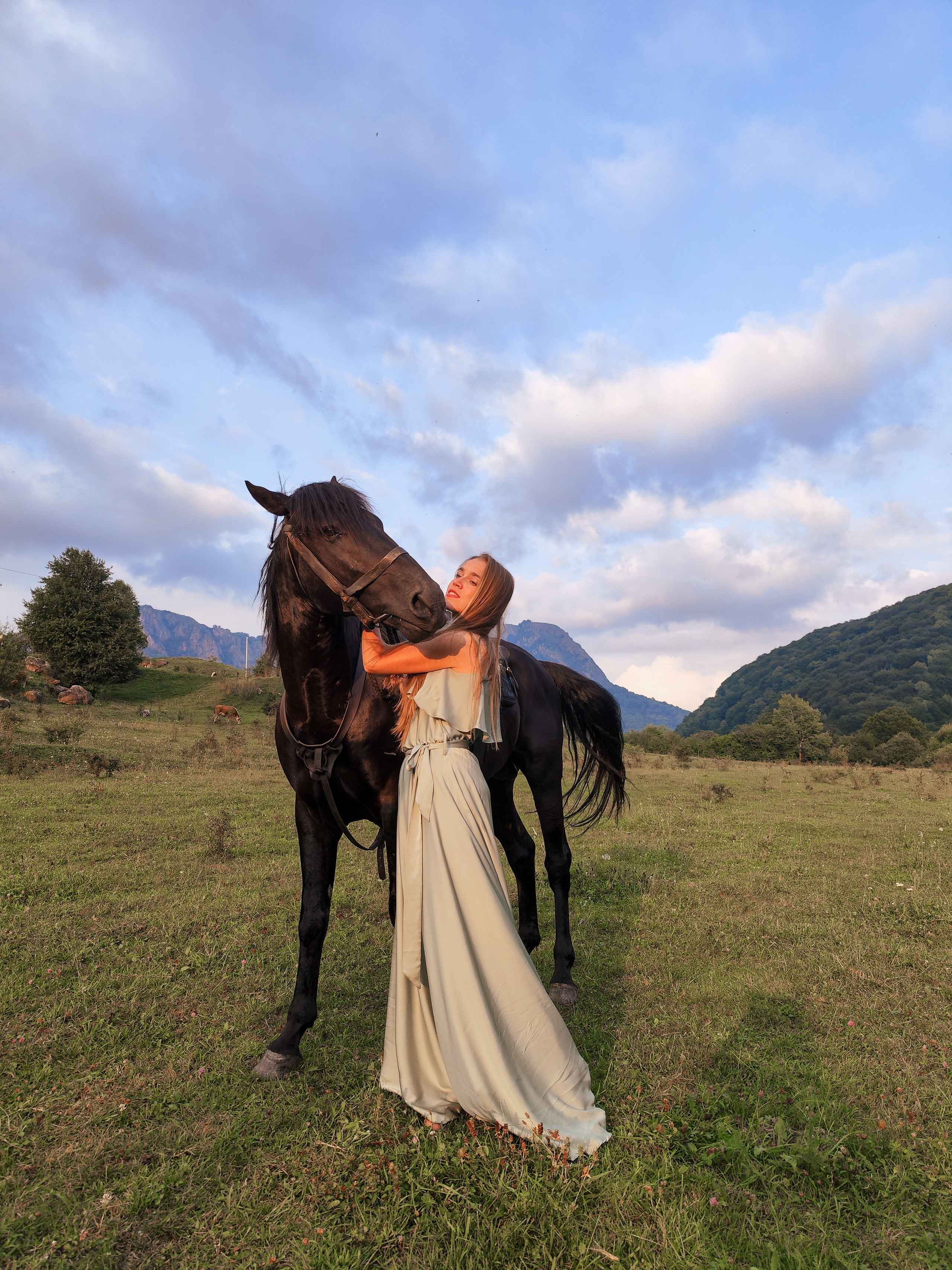 Pinroom #6 Mary S. Создание ИИ контента, фотосессии, инфографика в Москве