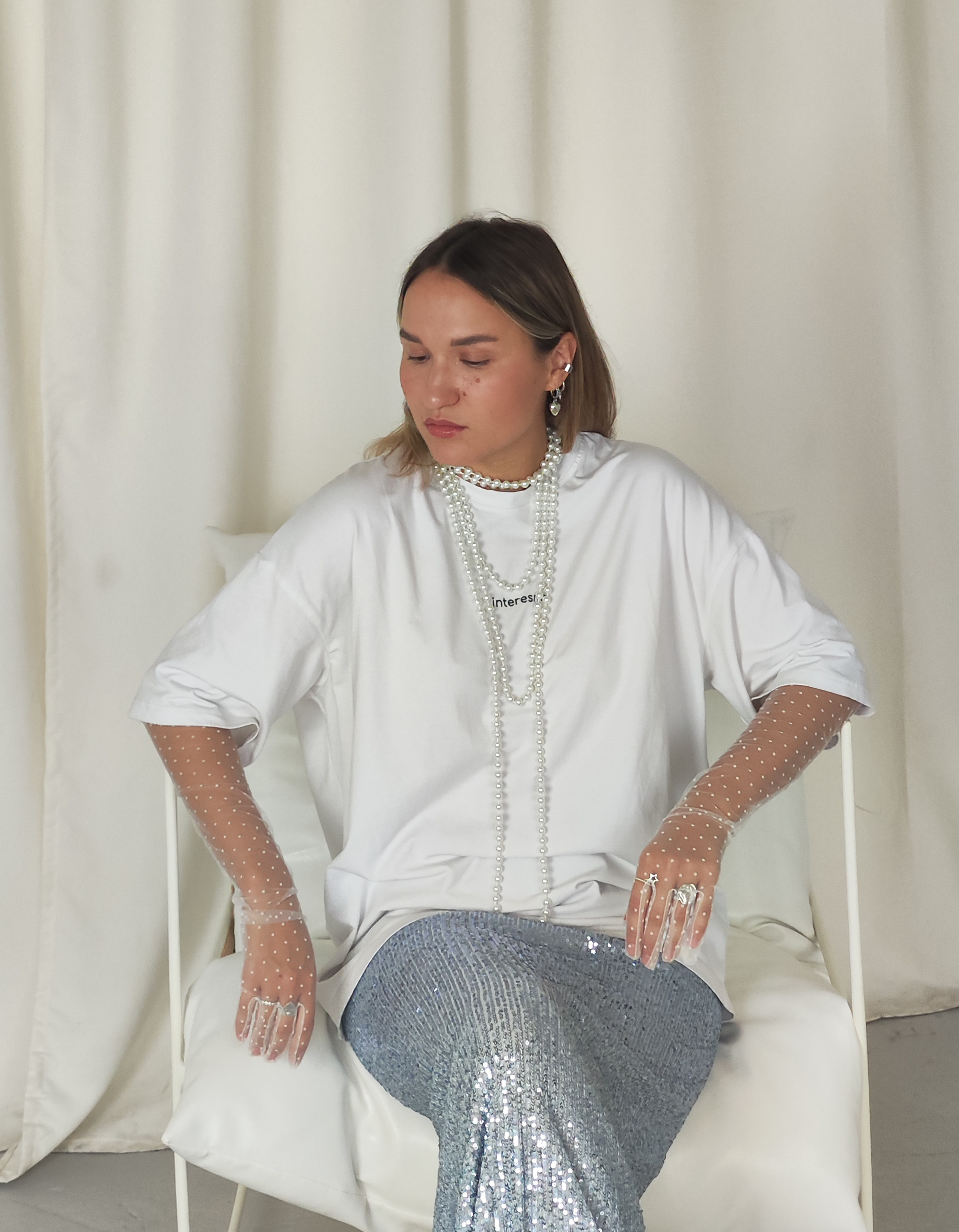 Pinroom #2 Ann N. Создание ИИ контента, фотосессии, инфографика в Москве