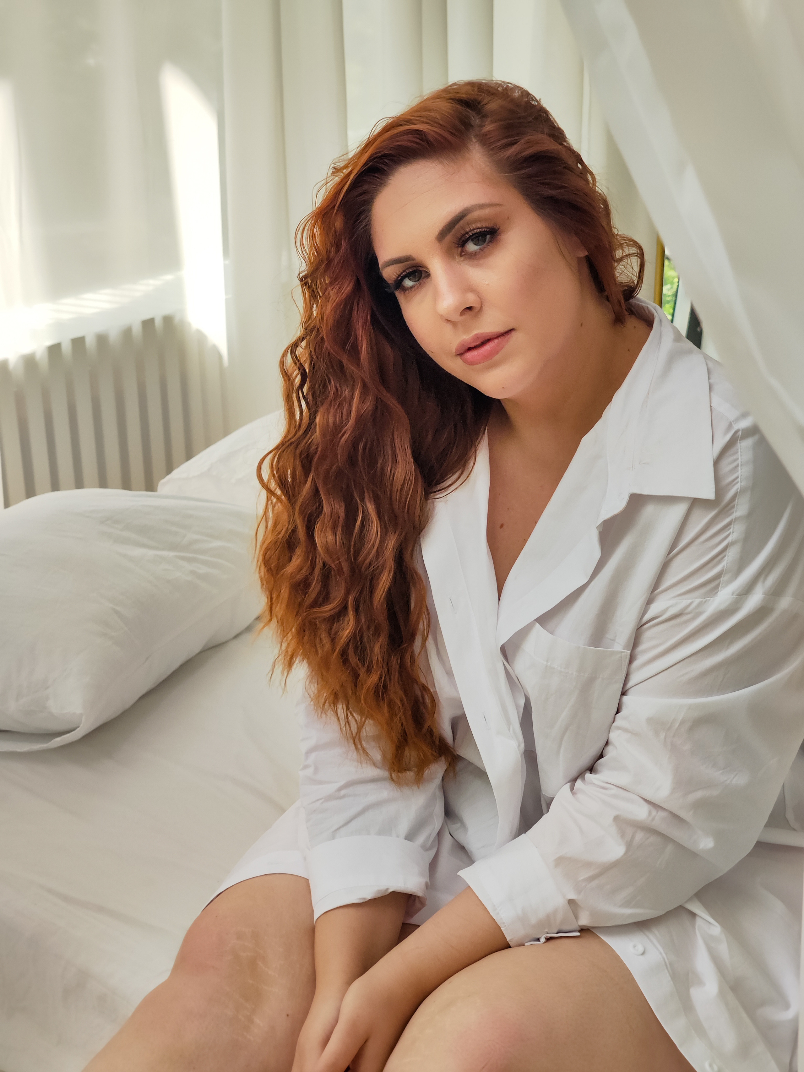 Pinroom #7 Mary. Создание ИИ контента, фотосессии, инфографика в Москве