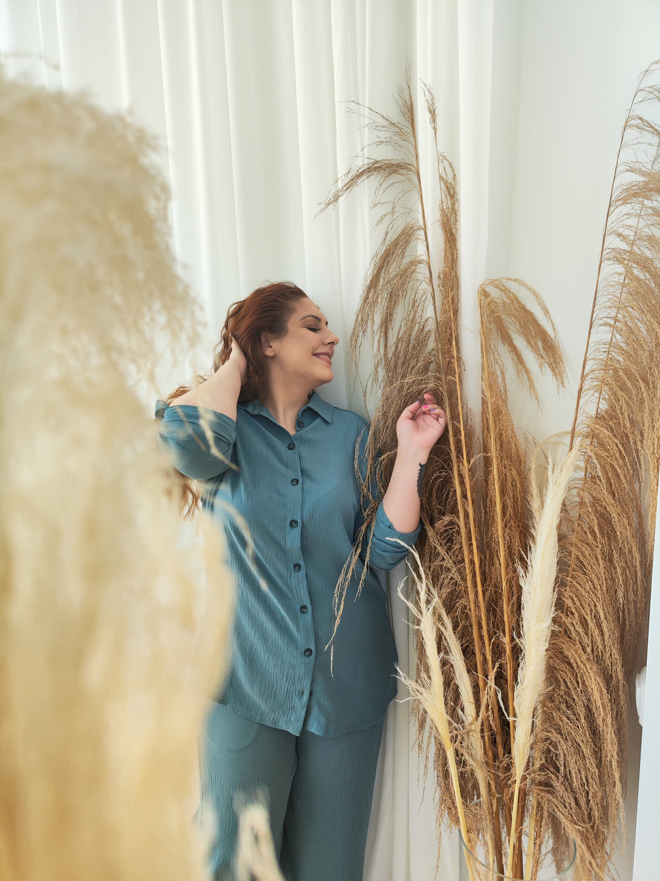 Pinroom #7 Mary. Создание ИИ контента, фотосессии, инфографика в Москве