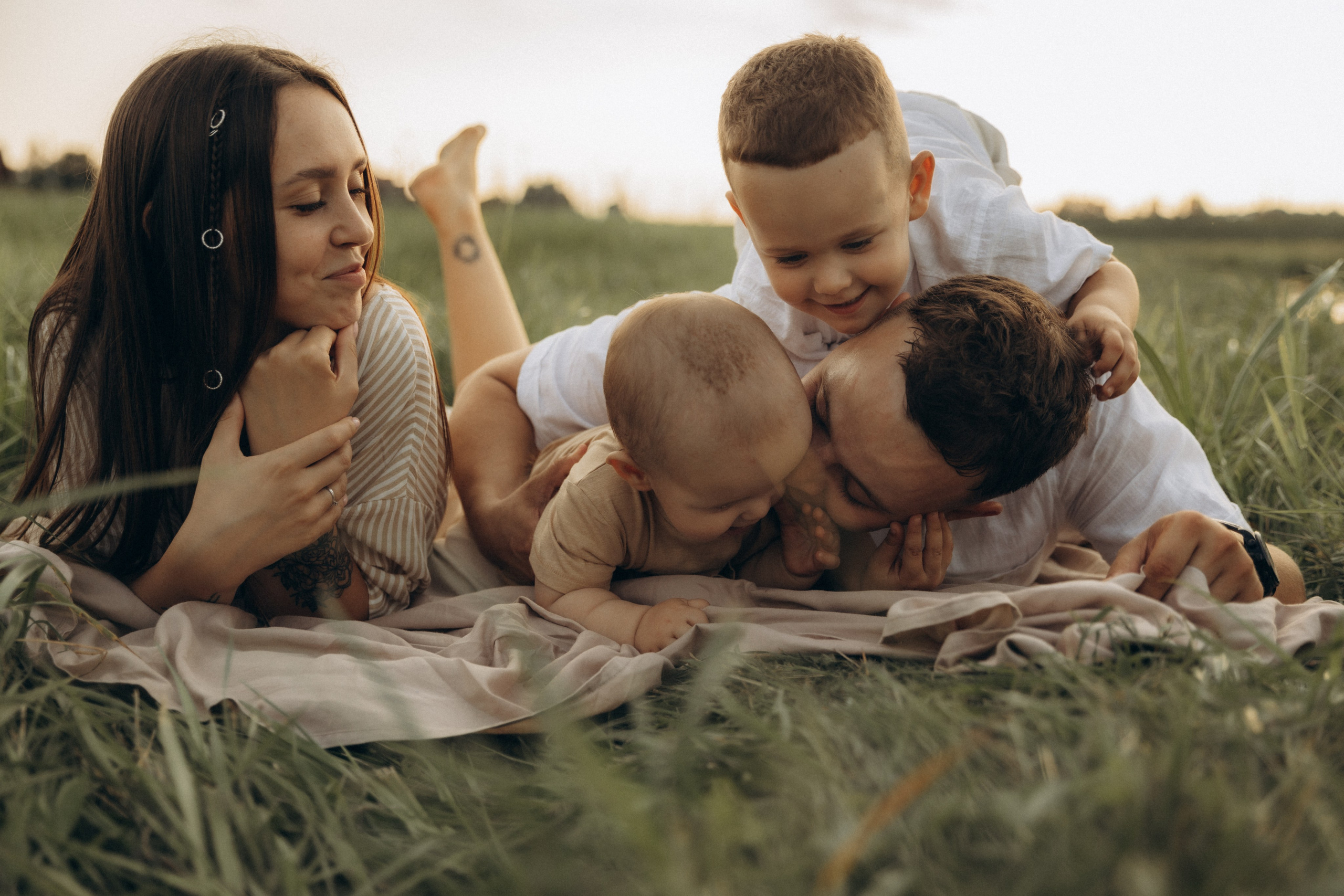 Семейная прогулка. Семейный фотограф в Минске Марина Бургацкая