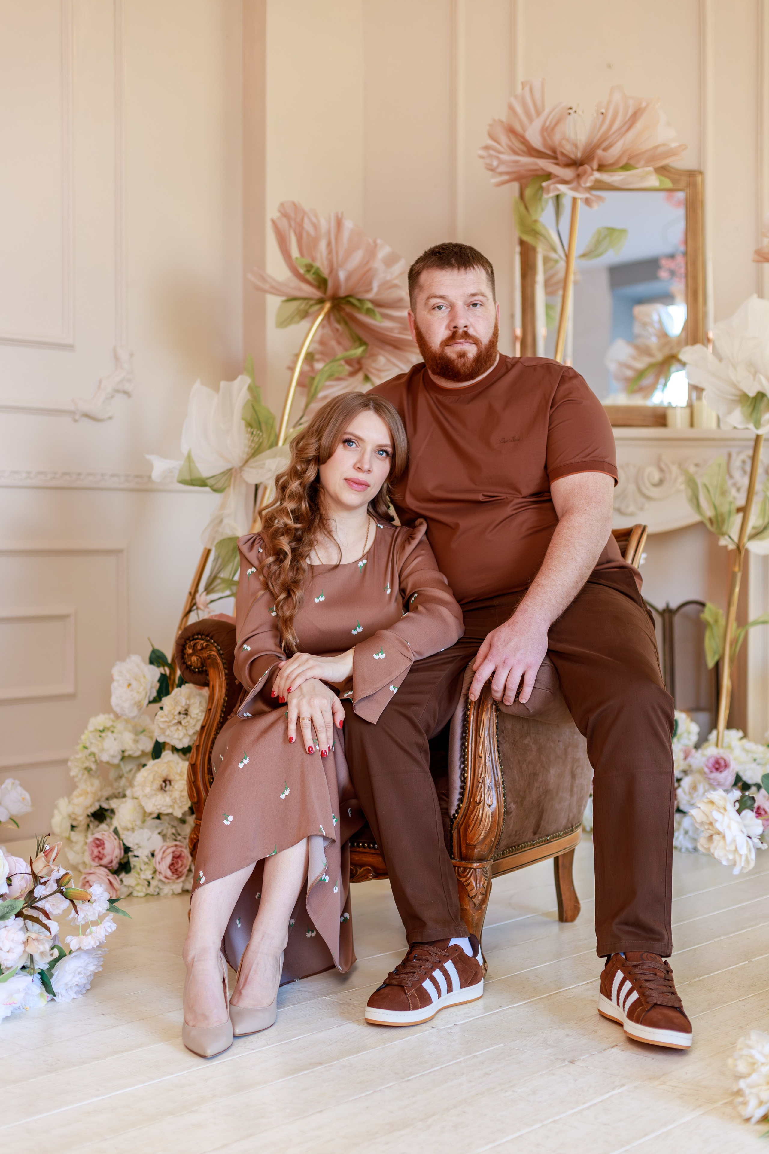 Дарья и Иван в студии Alice. Семейный и детский фотограф в Краснодаре Ирина Лаврецкая