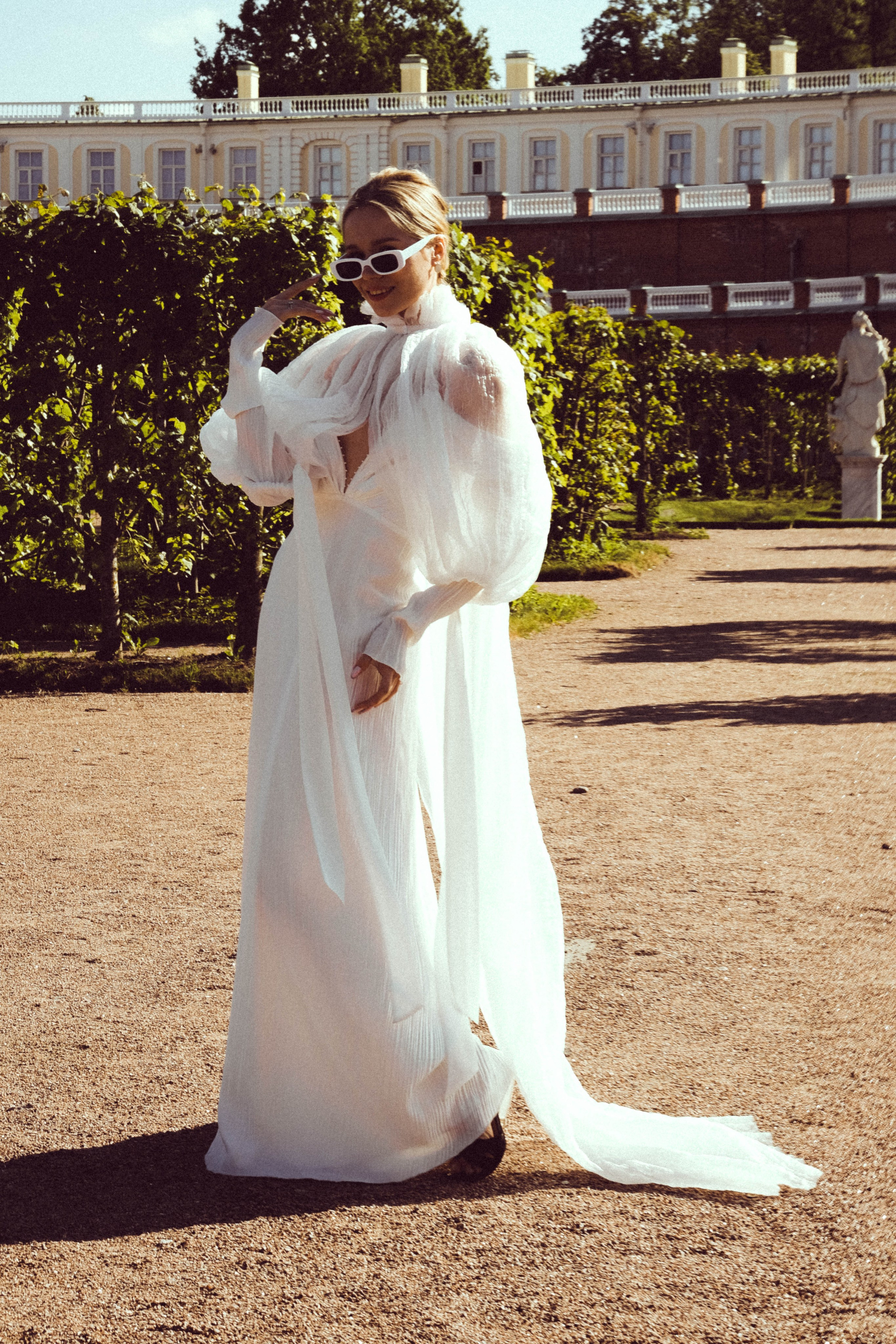 СВАДЕБНАЯ СЬЕМКА В ПАРКЕ ОРАНИЕНБАУМ. Профессиональный фотограф, Санкт-Петербург — Виктория Богомолова