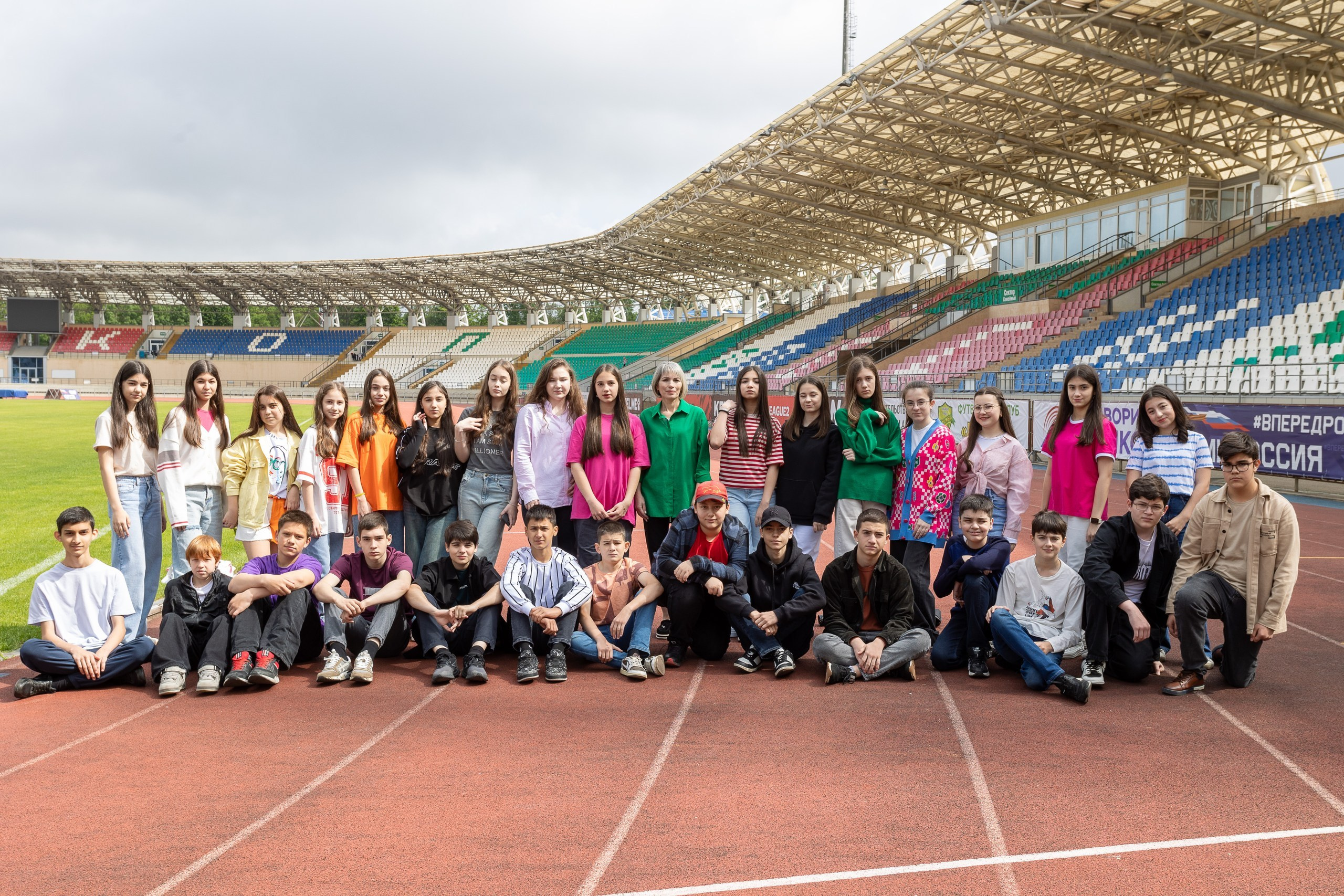 Фотосессия 7 класс Майкоп. Выпускные альбомы Майкоп, Краснодар Елена Золотарева