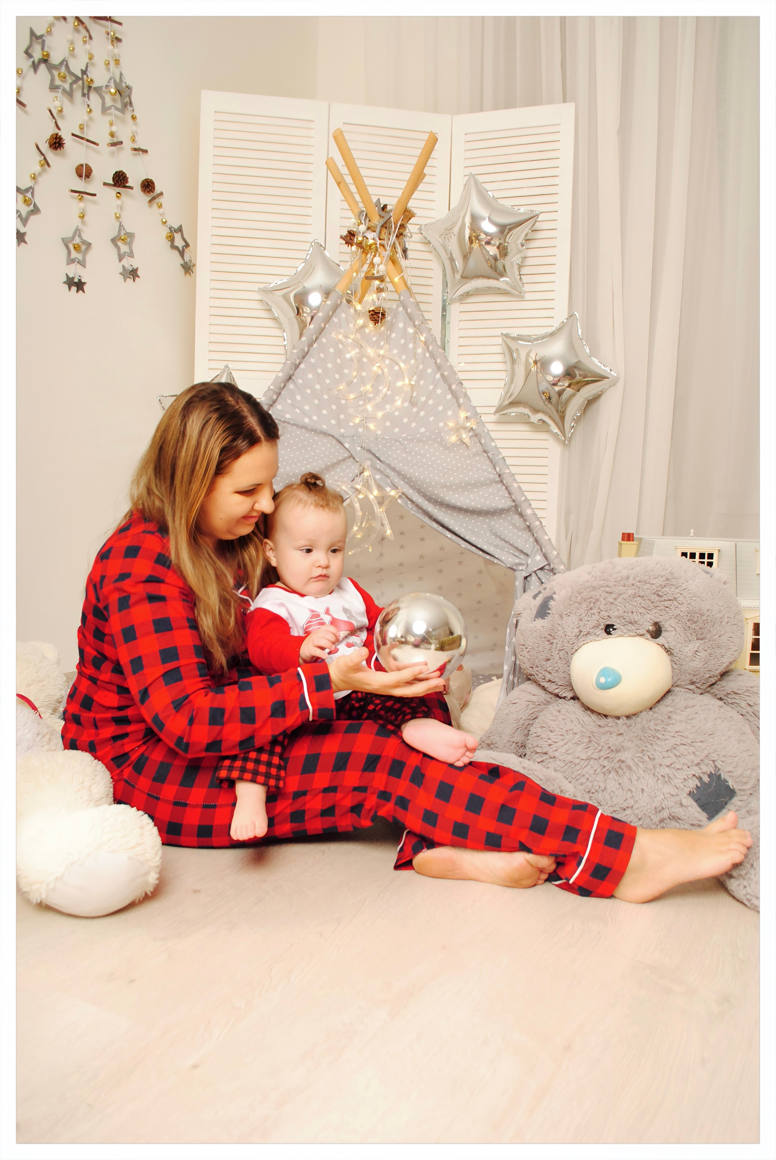 Светлана и дочь. Фотограф Мария Мусаелян