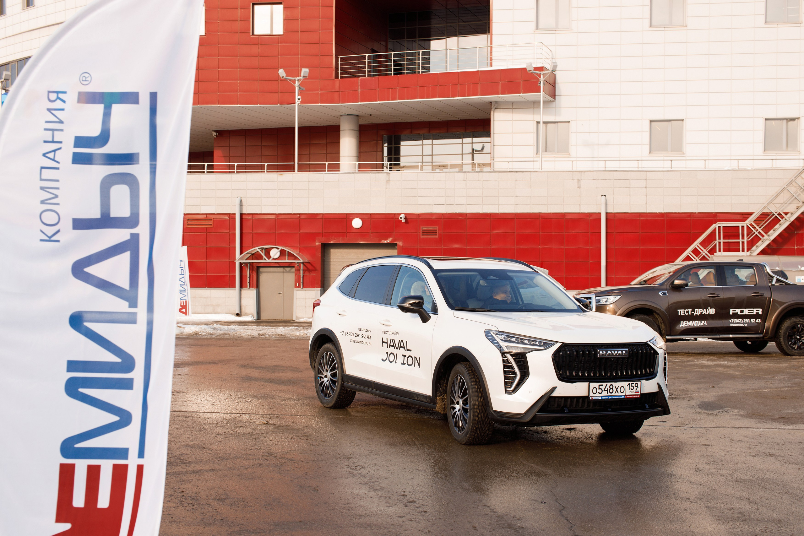 Презентация Нового HAVAL Jolion в ТРК Спешилов. Фотограф Дмитрий Молчанов | Фотограф Пермь | Фотограф