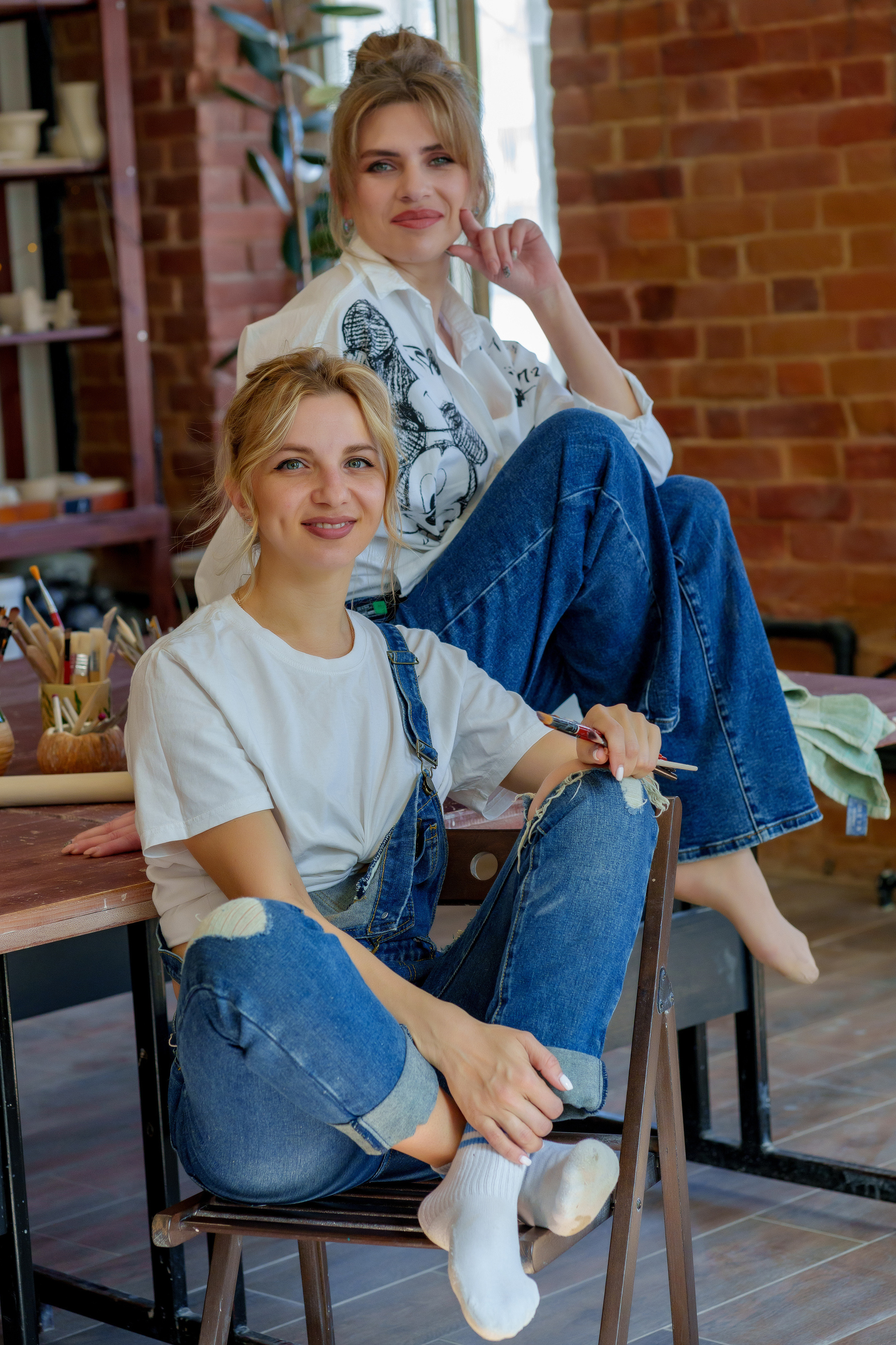 Подруги в гончарной мастерской. Школьный и семейный фотограф в Ульяновске Елена Агафонова