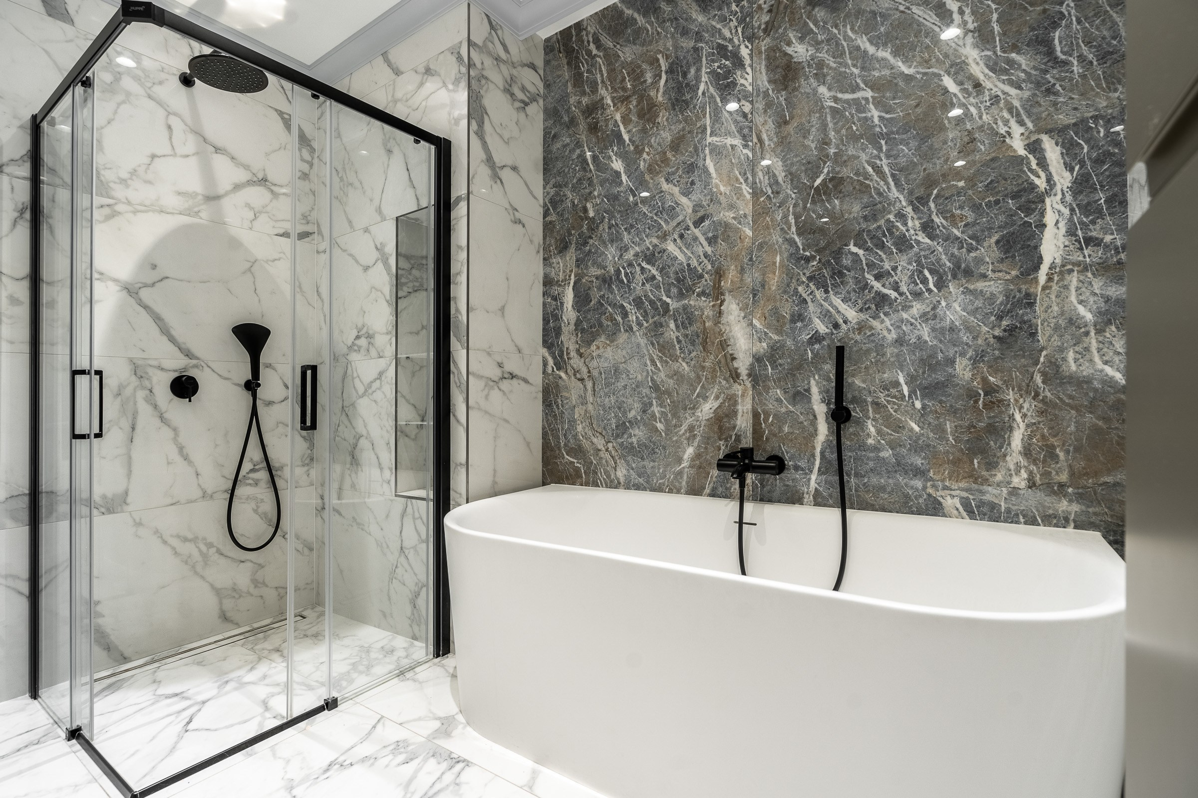 Предпродажная подготовка квартиры на Кирочной с хоумстэйджингом