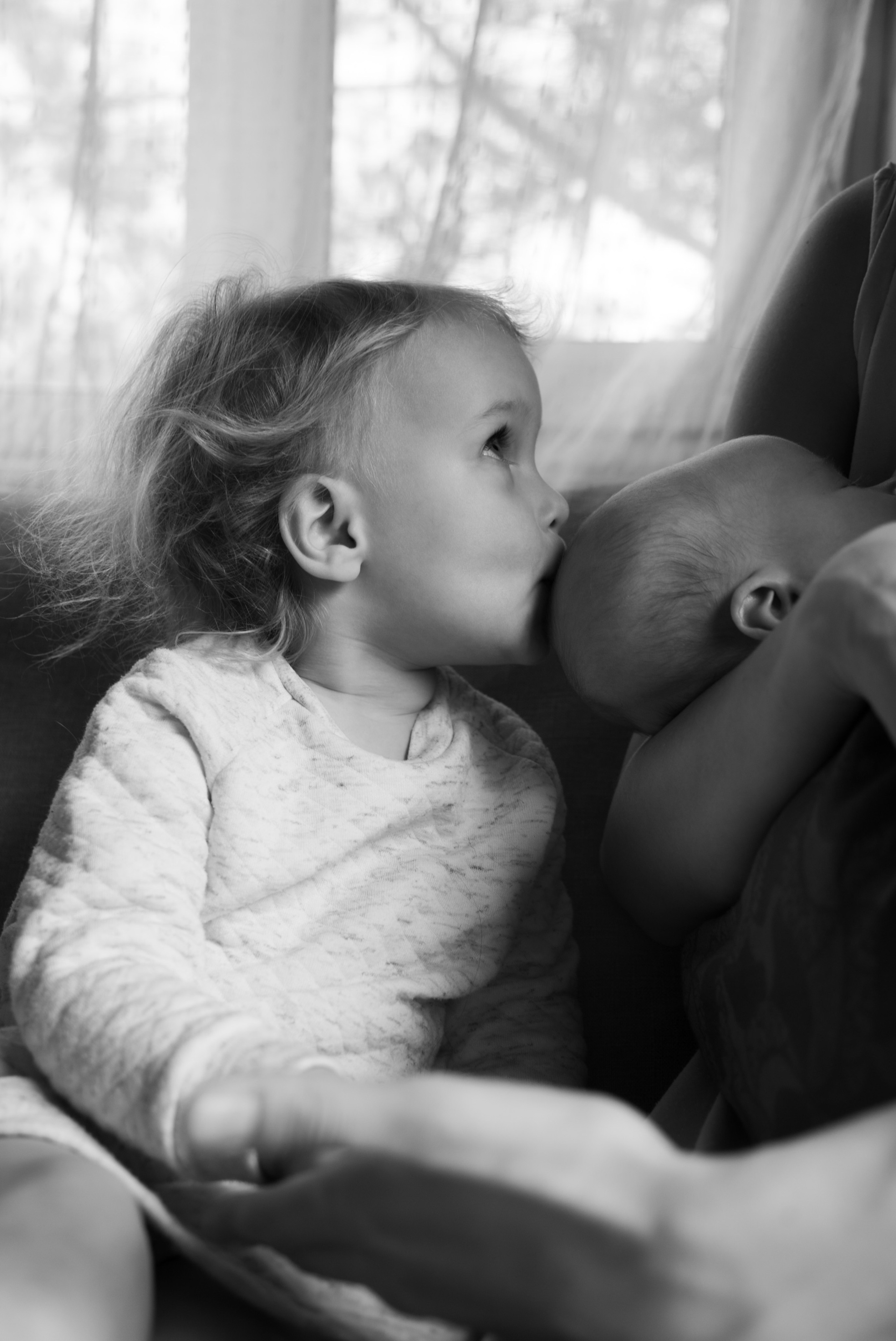 Домашняя фотосессия с двумя детьми. Видеограф Осинина Татьяна — видеосъемка в Москве