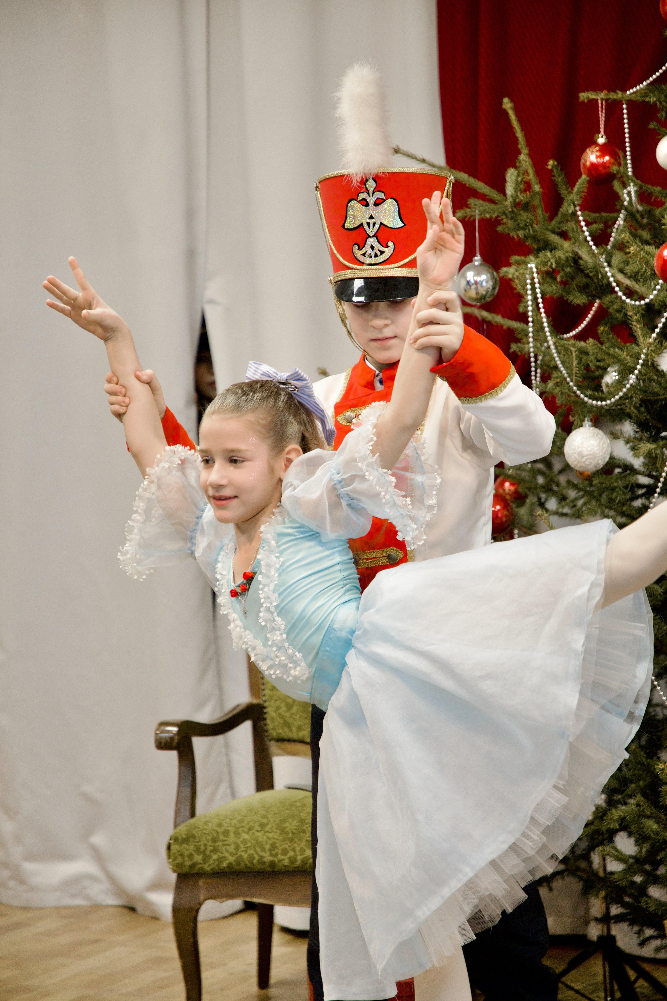 Разные выступления. Школьные выпускные альбомы в Москве Марина Николаева