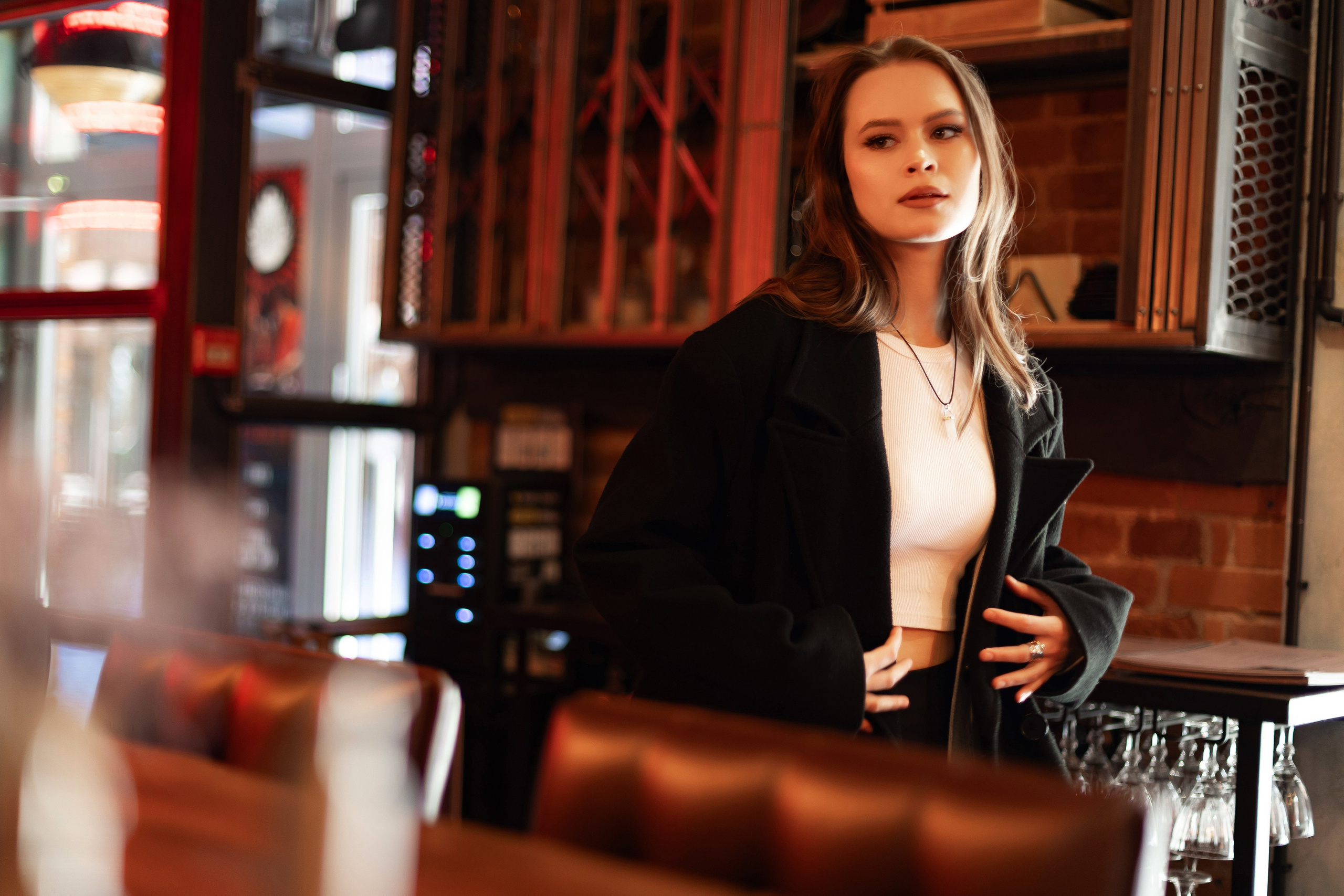 Фотосъемка девушки в пространстве Seno. Свадебный и портретный фотограф в Санкт-Петербурге Надежда Чечулина