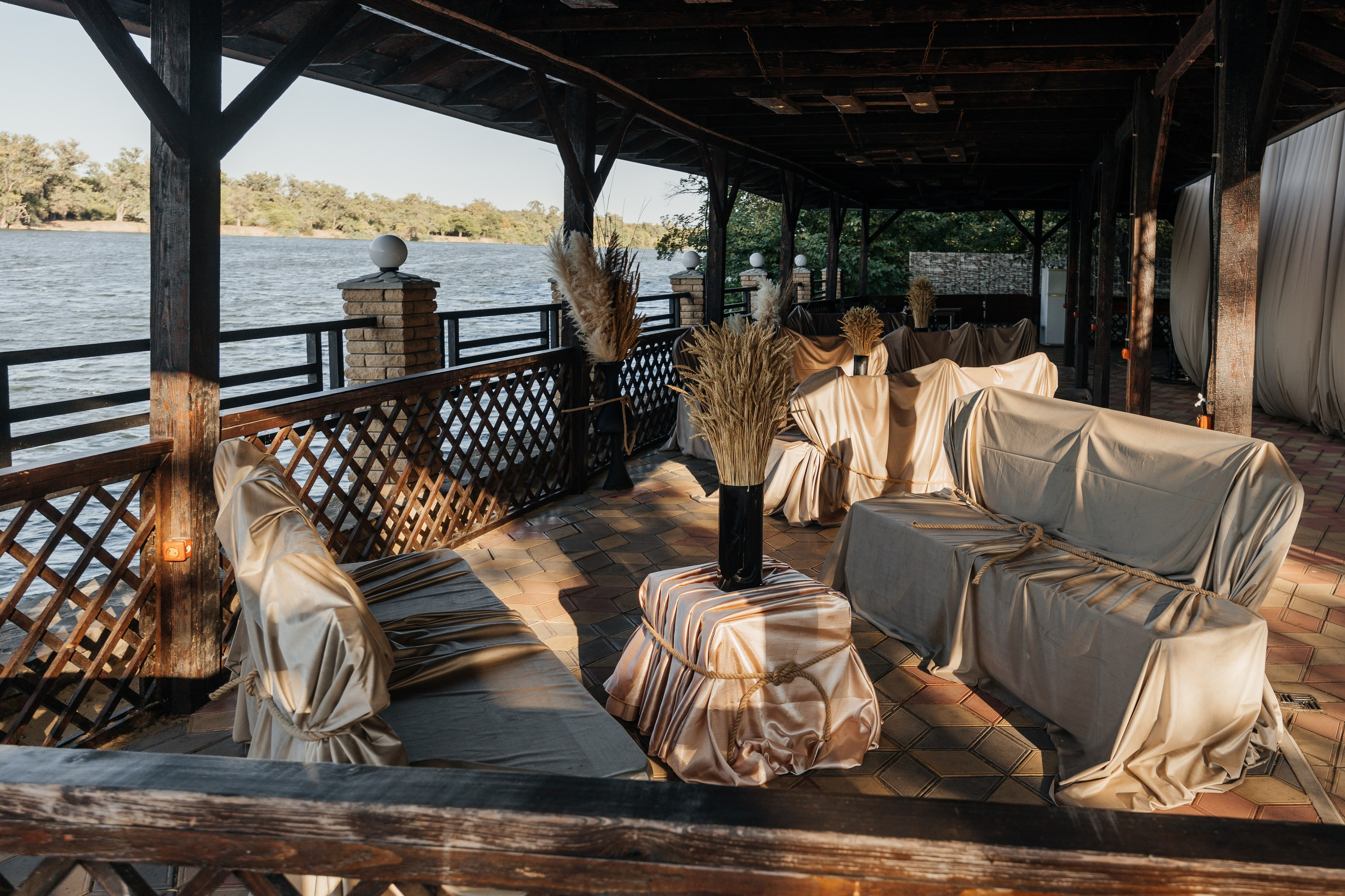 Реализация концепции декора мужского дня рождения LAZAR DECOR. Главная