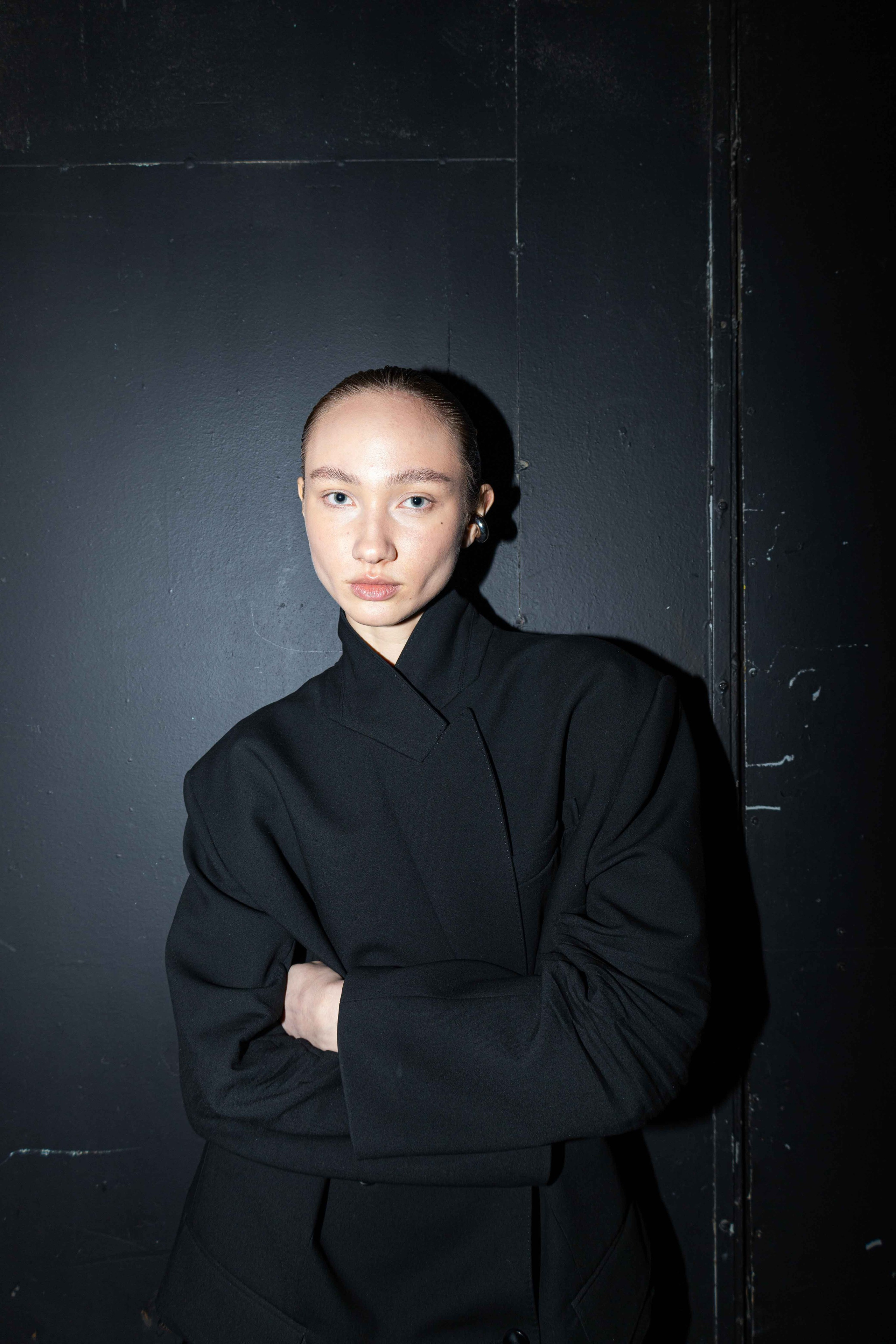 Auxi Backstage. VICTORIA SHU