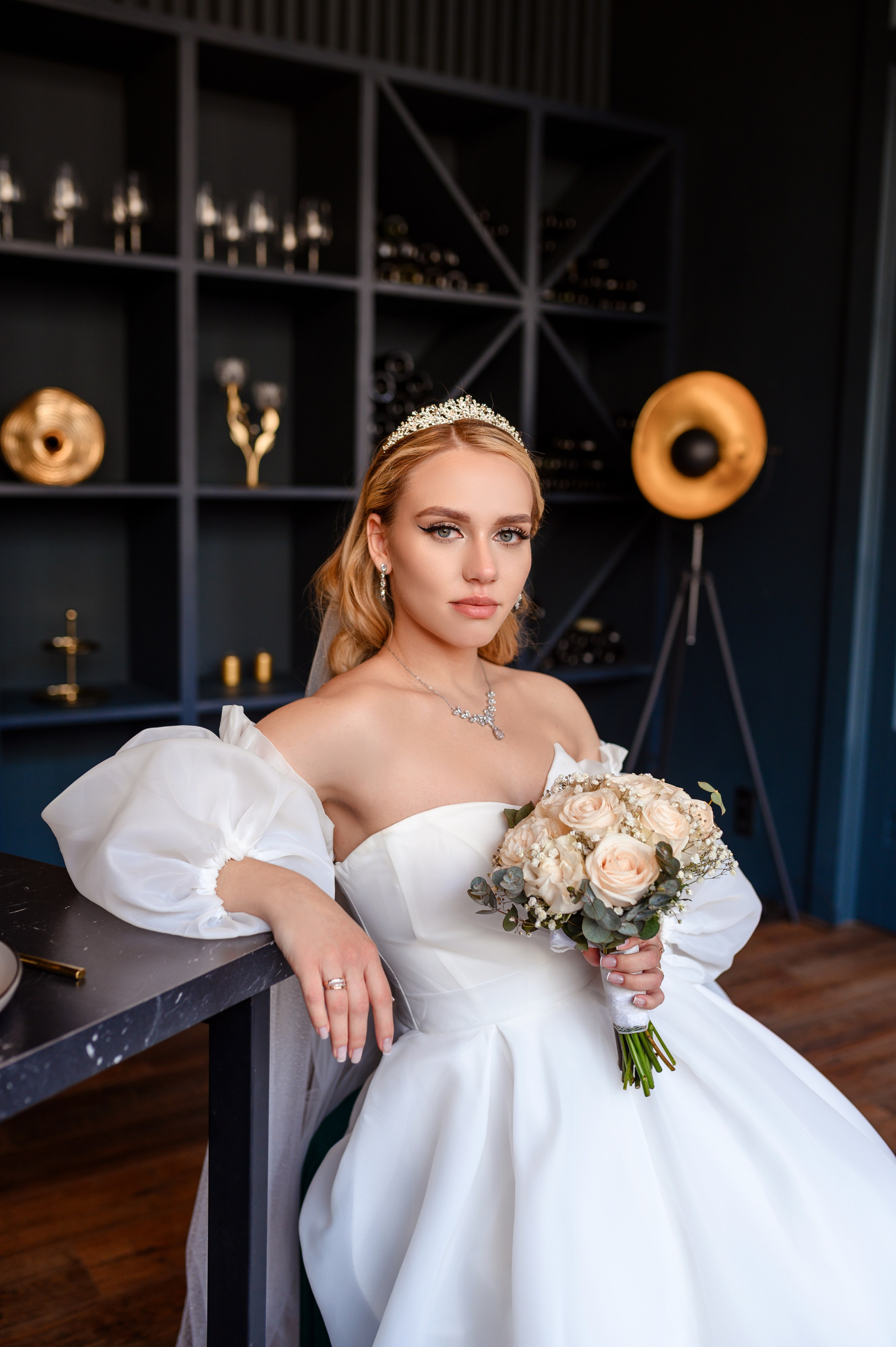 Свадебная фотосессия в фотостудии Аврора зал Эклипс. Семейный и свадебный фотограф в Донецке и Макеевке Дяченко Наталья