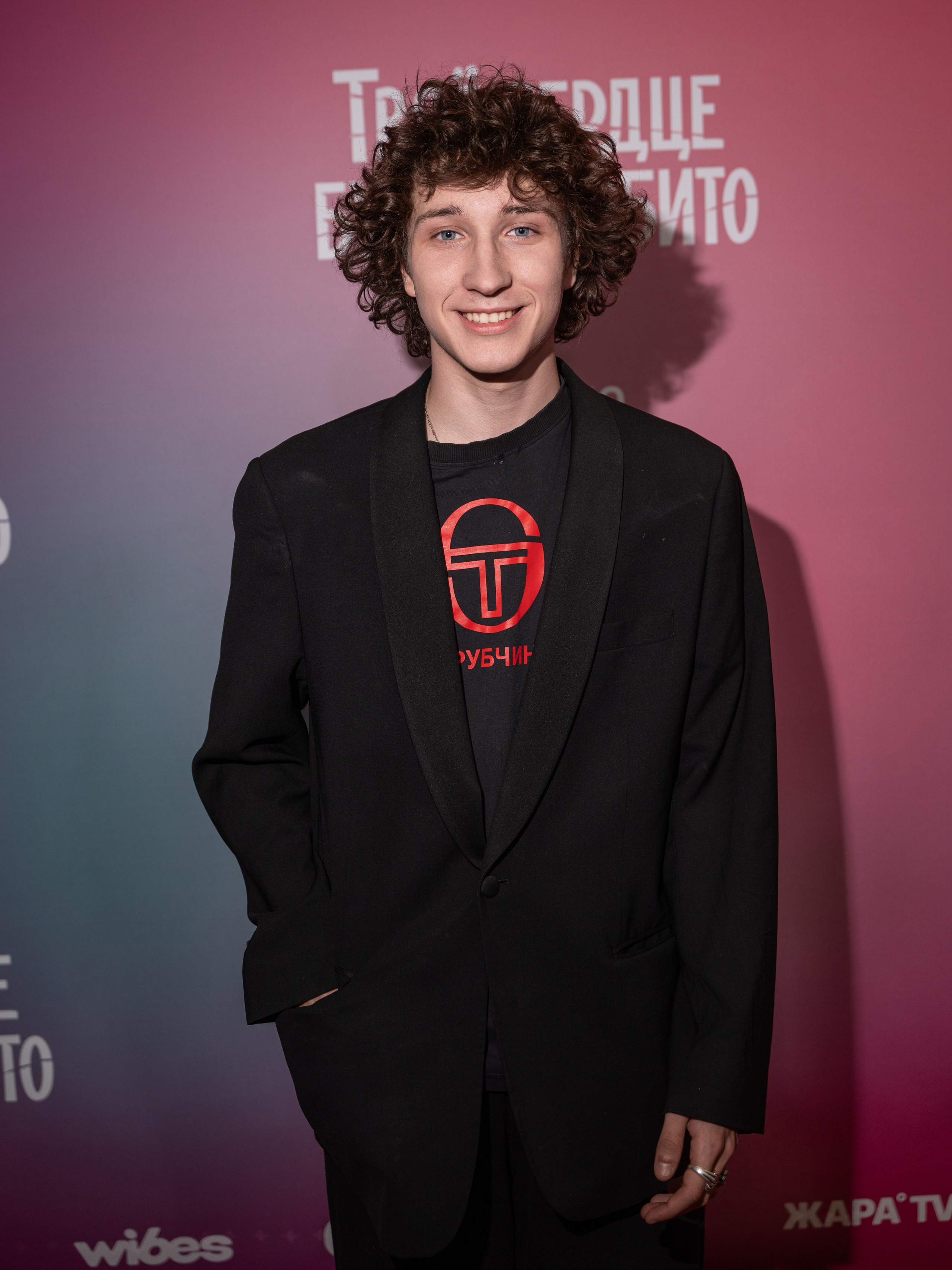 Твое сердце будет разбито. Премьера Твое сердце будет разбито. Фильм Твое сердце будет разбито. Твое сердце будет разбито смотреть. Каро 11 Октябрь