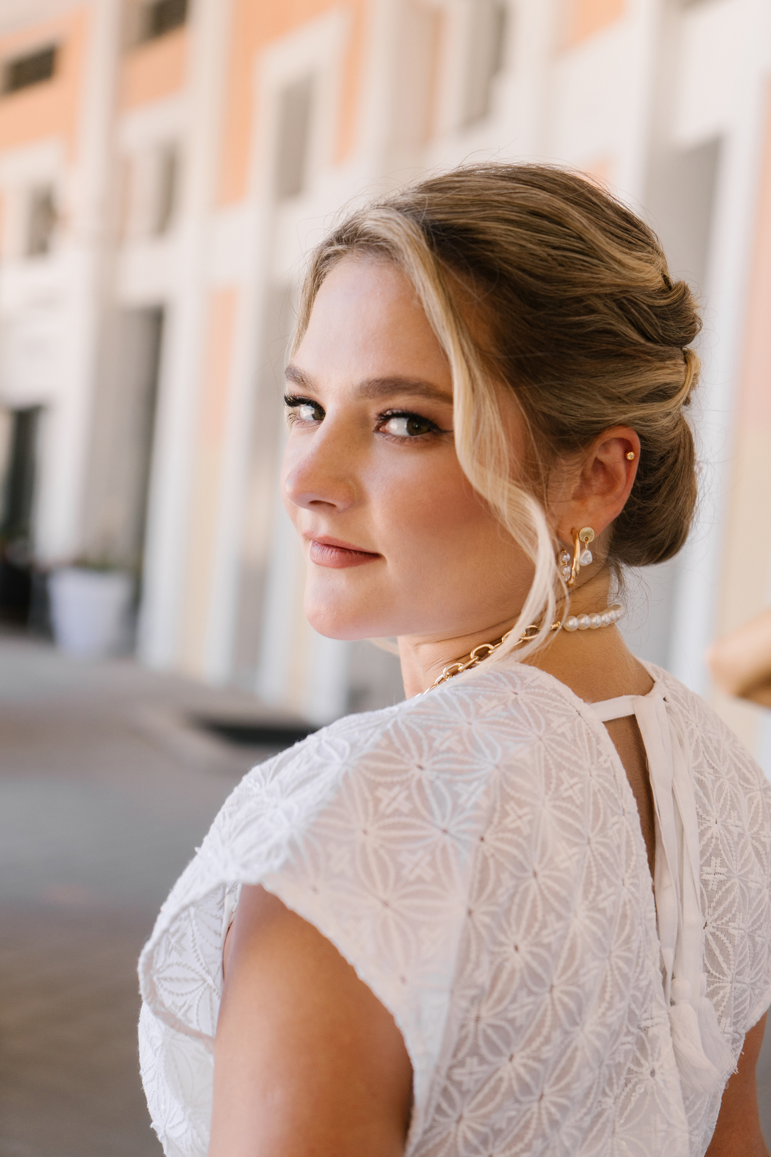 Красивая свадебная прогулка в красной поляне. Фотограф в Сочи Тиунова Маргарита и Тиунов Евгений