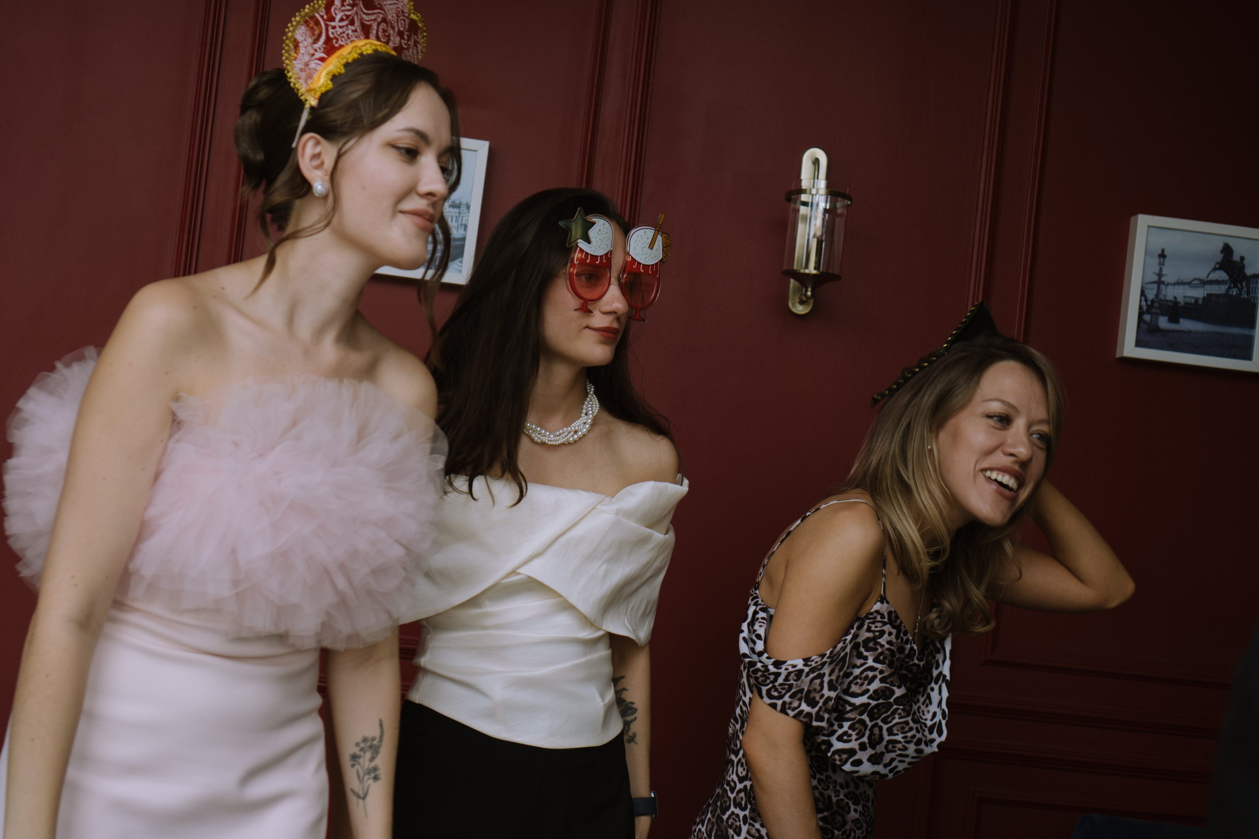 СВАДЕБНЫЙ БАНКЕТ НА ВЛАДИМИРСКОЙ В САНКТ-ПЕТЕРБУРГЕ (КАМЕРНАЯ СВАДЬБА). Профессиональный фотограф, Санкт-Петербург — Виктория Богомолова