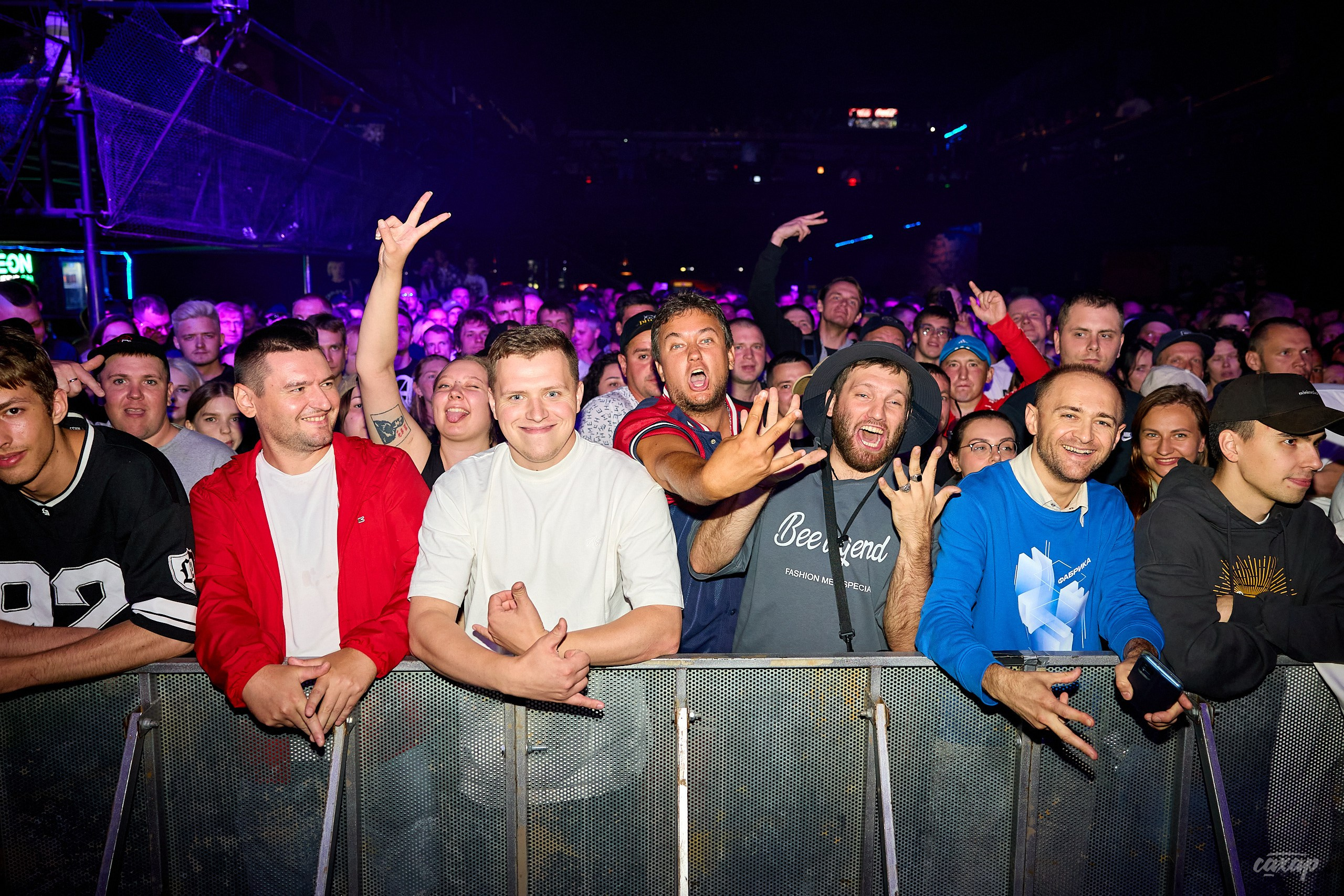 ONYX. Профессиональный фотограф в Екатеринбурге Юра Сахар