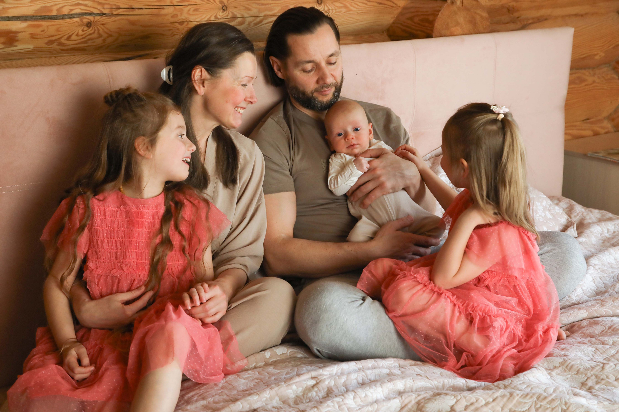 Виктория и Константин с дочками и сыном. Семейный и детский фотограф в Санкт-Петербург. Natalia Fadel