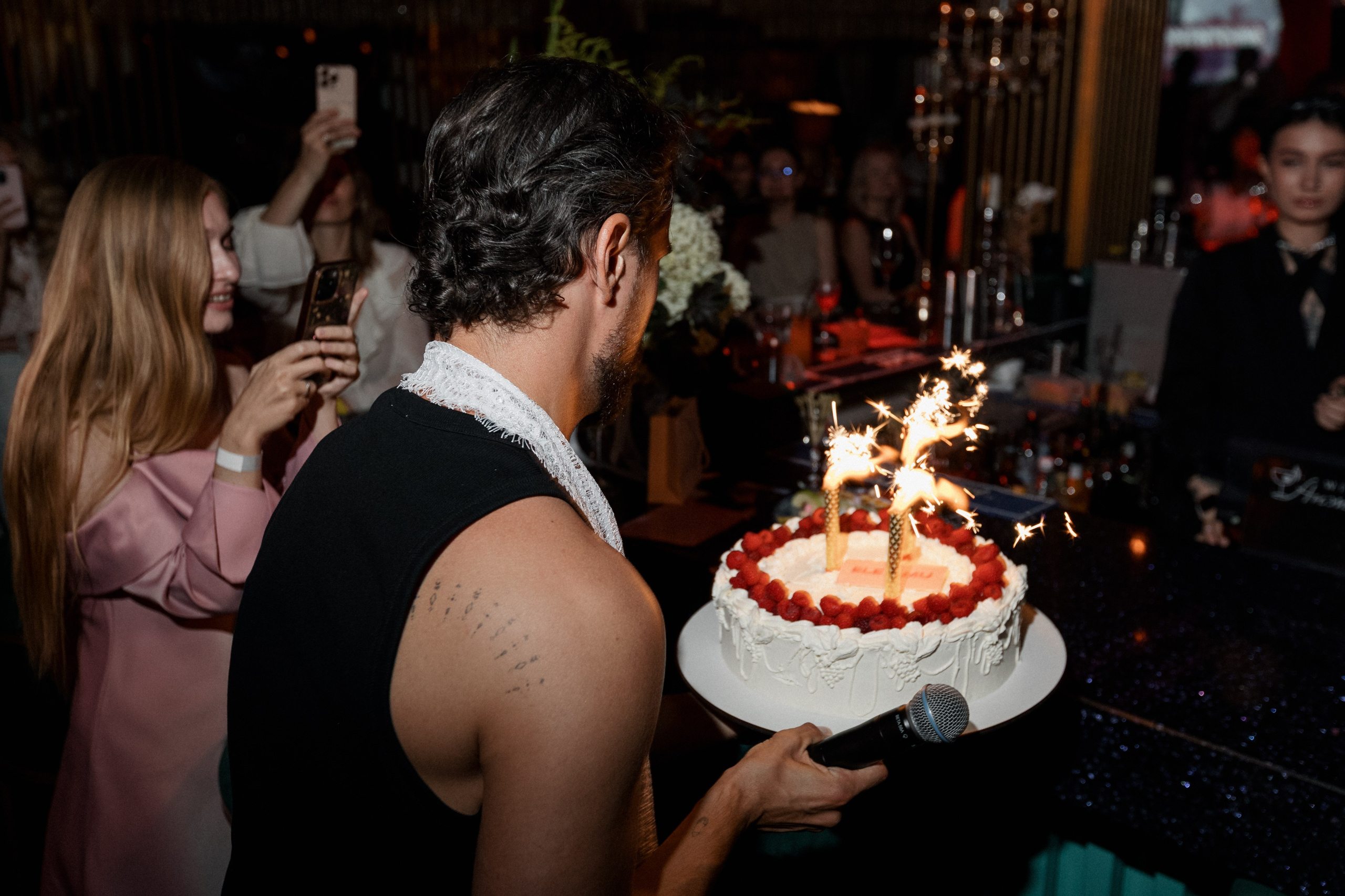 ELE AMU x PLUM — Показ новой коллекции брендов. СВОИ. ФОТООТЧЕТЫ-СОБЫТИЯ-МЕСТА