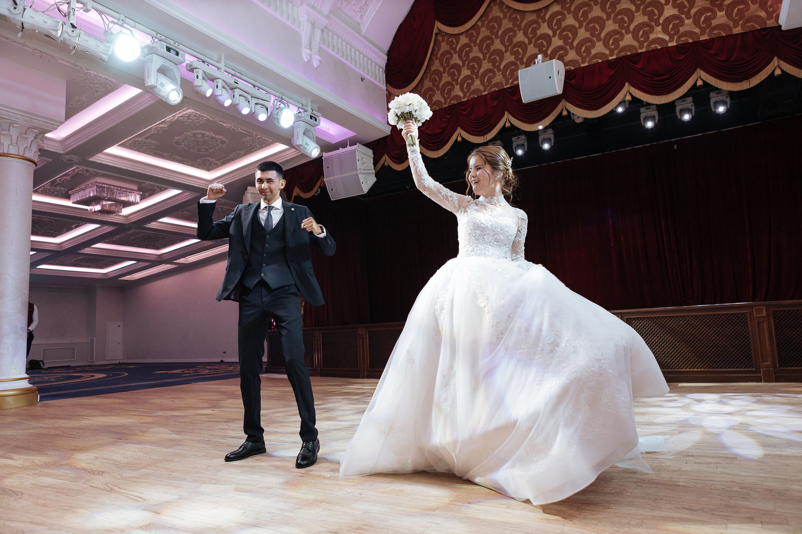 Банкет В «Триумф». Фотограф Нелля Кадикина