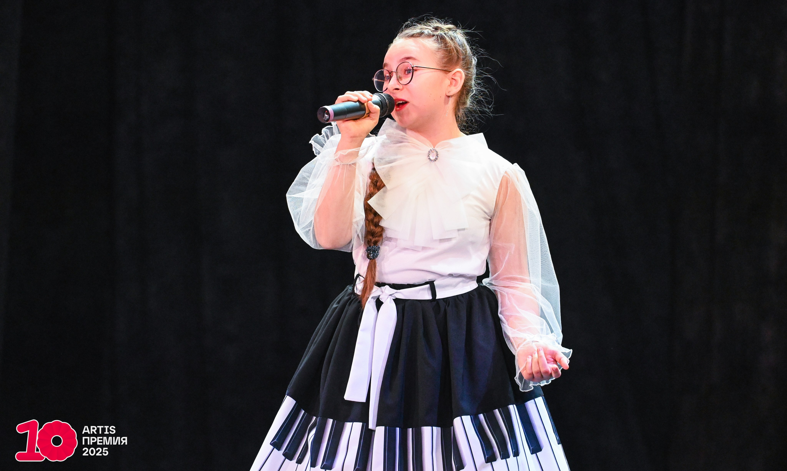 30.11.2025 «Я МОГУ!» Международная премия «ARTIS-2025» Категория «Вокал». Медиастудия Фото Концепт