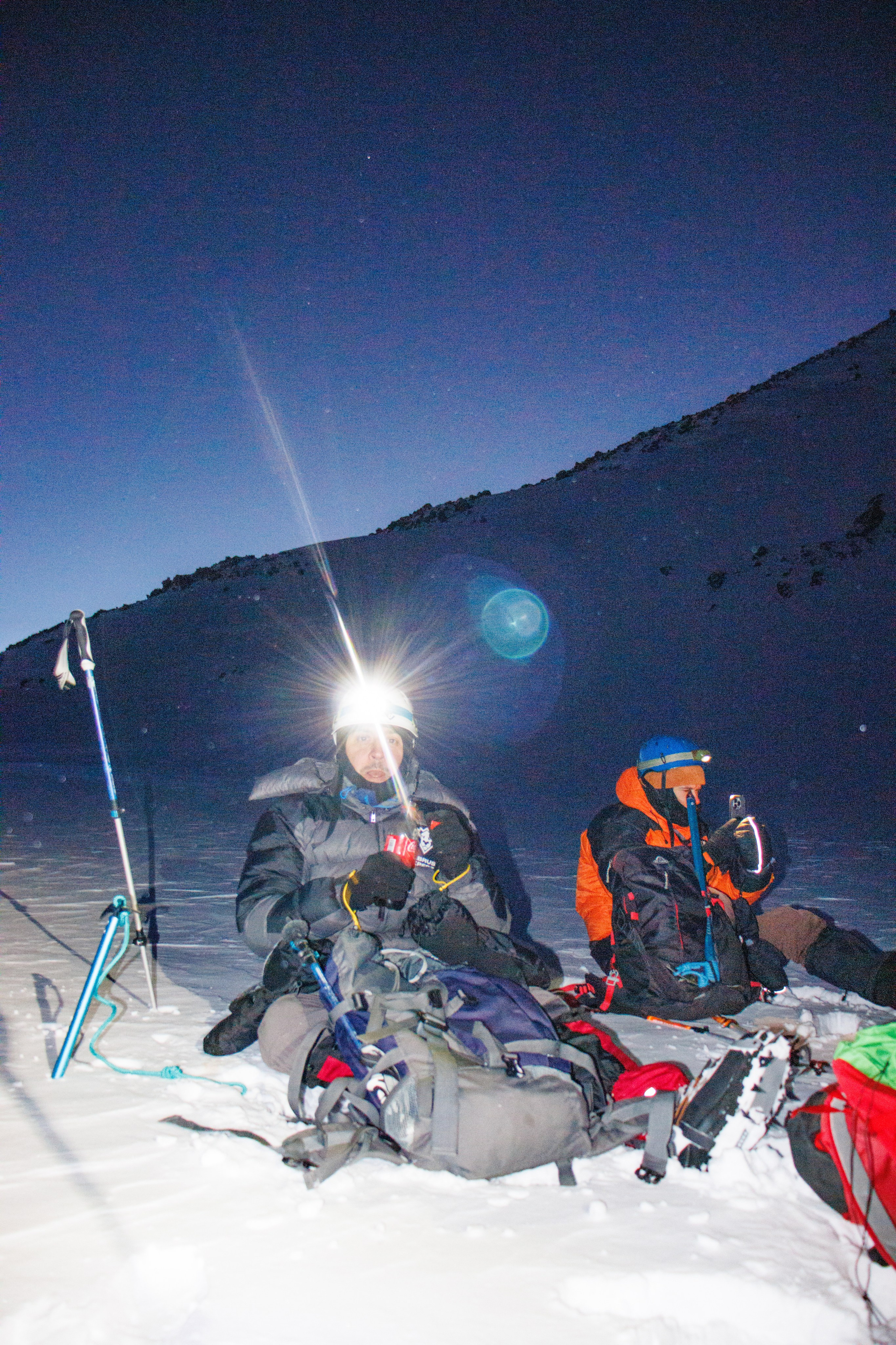 Эльбрус / восхождение. Фотограф на трекинг и восхождение Эльбрус, Приэльбрусье. Елизавета Бобок