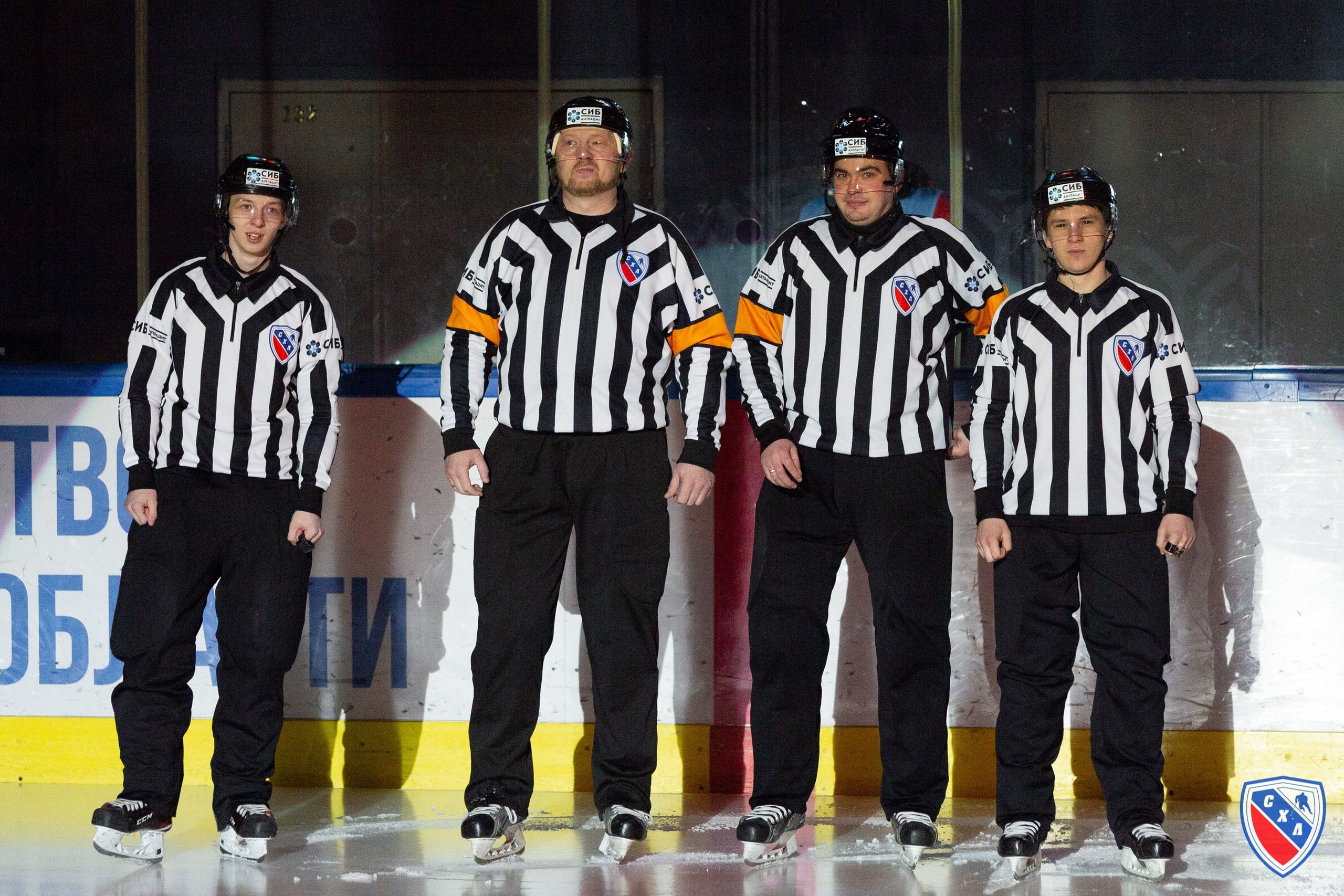 Хоккей. Фотограф Комаров Сергей