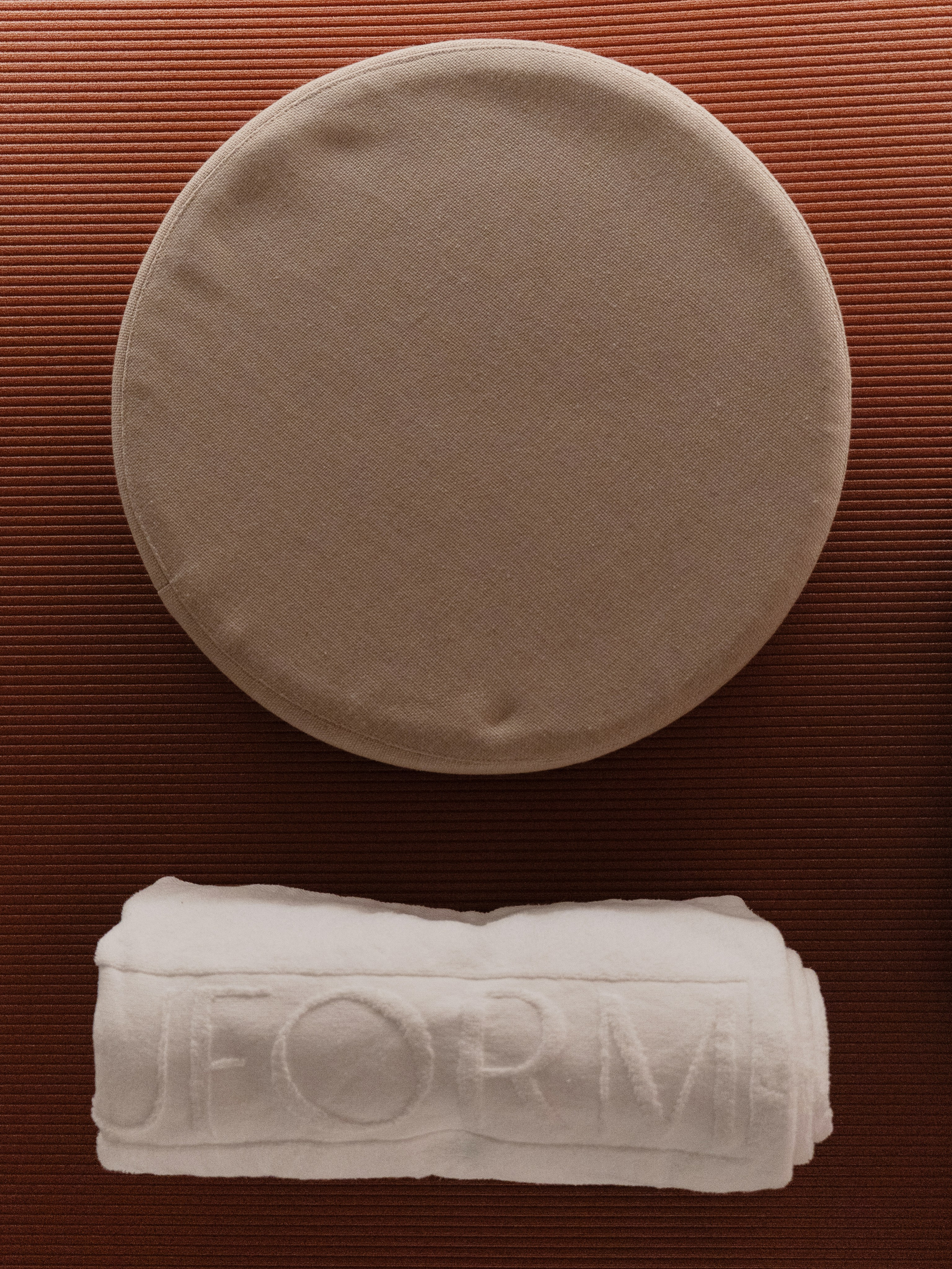 Mela x uform. Портретный и репортажный фотограф Настя Климачева