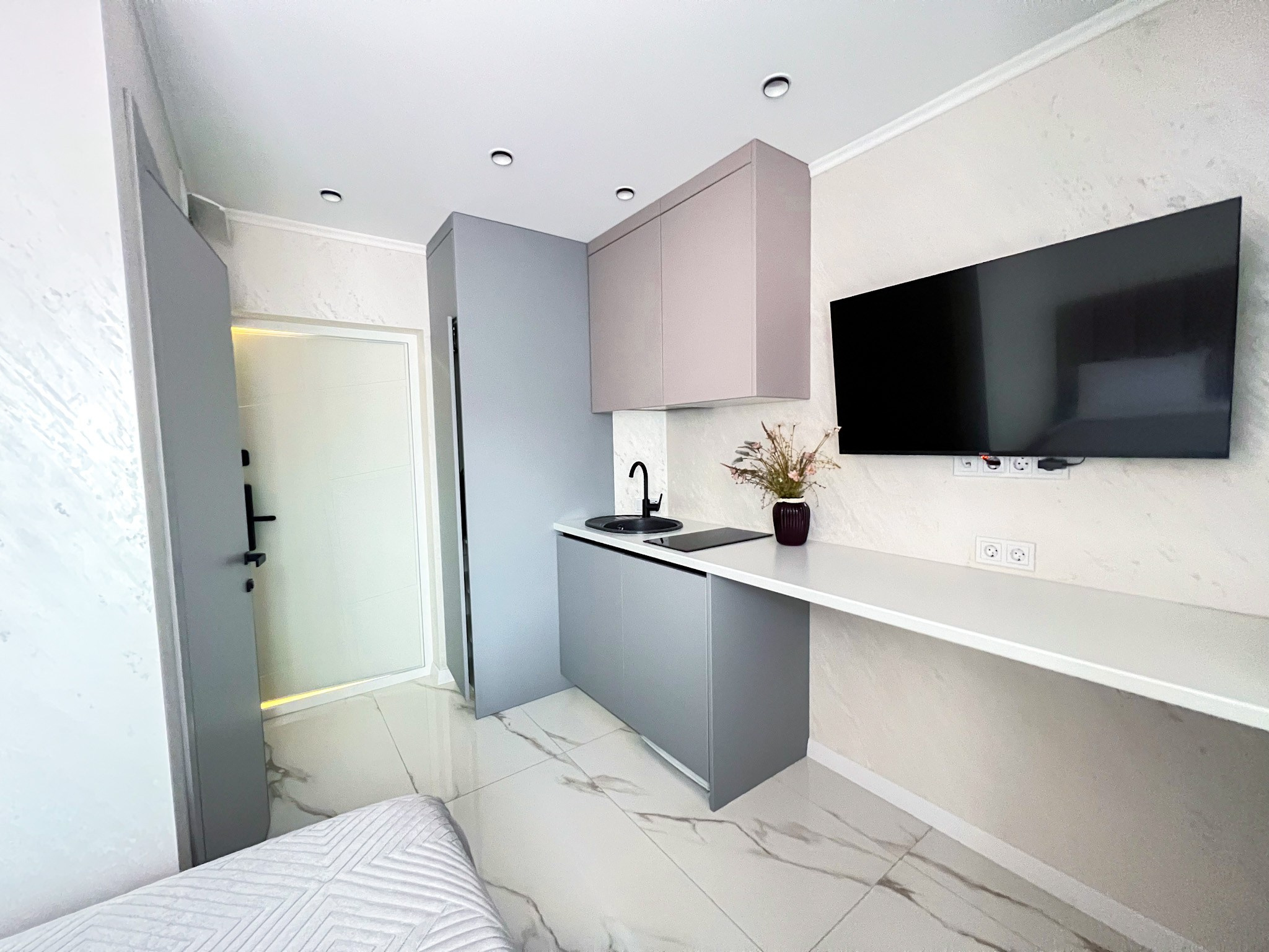 Люкс апартаменты рядом с морем в центральном районе Сочи!. Квартиры посуточно, длительно в Сочи, LARA APART GROUP