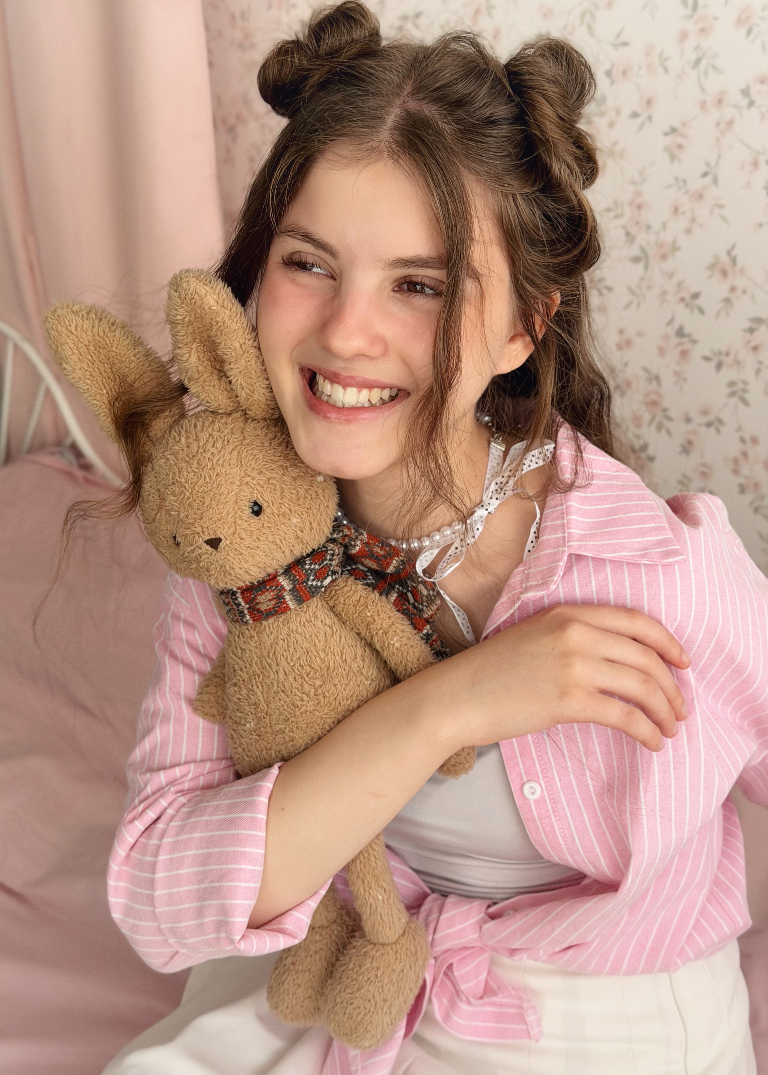 Lesya. Themuse.mgmt