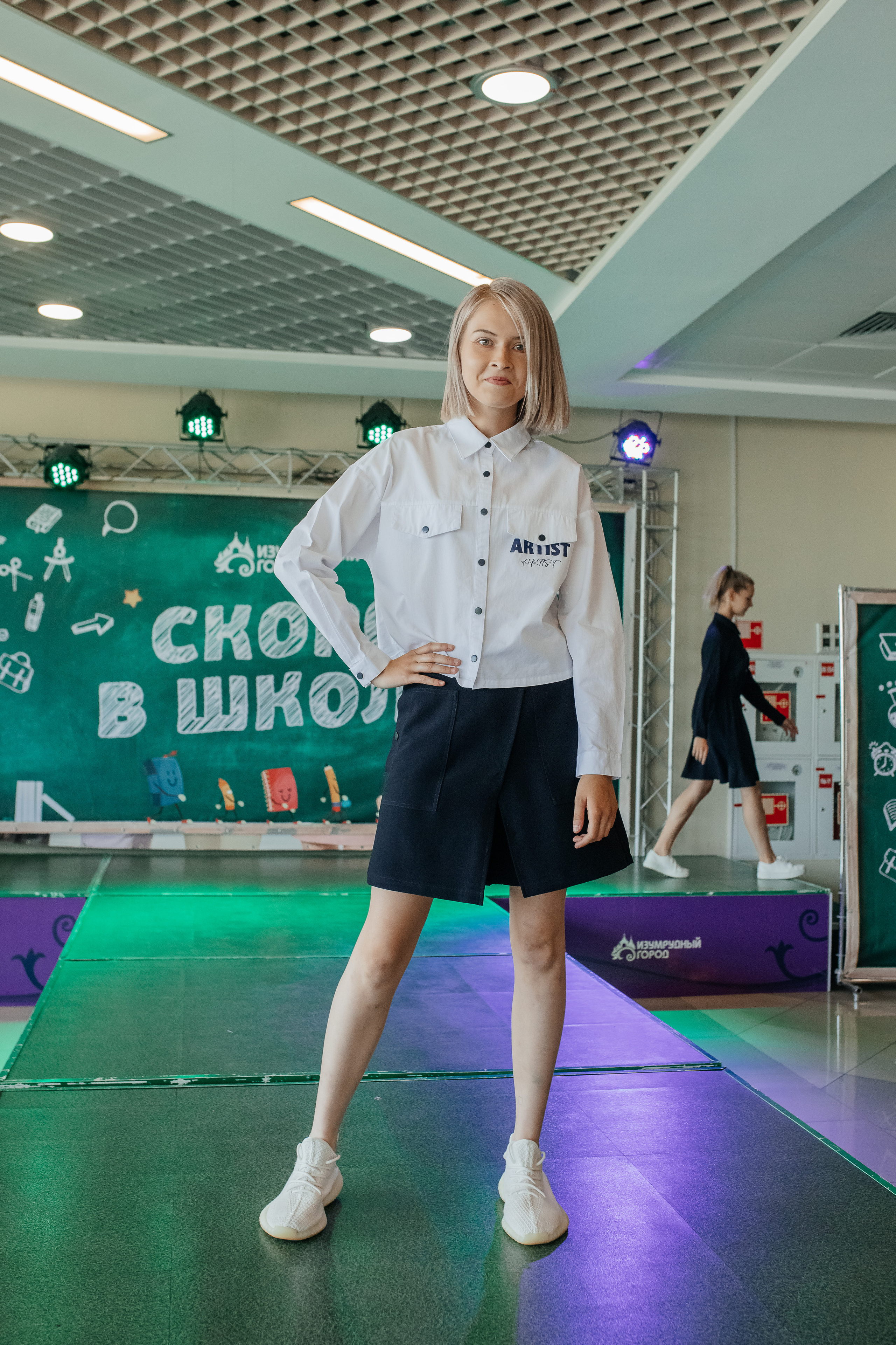 Показ «Скоро в школу» в Изумрудном городе. Семейный и свадебный фотограф в Томске Марилова Ольга